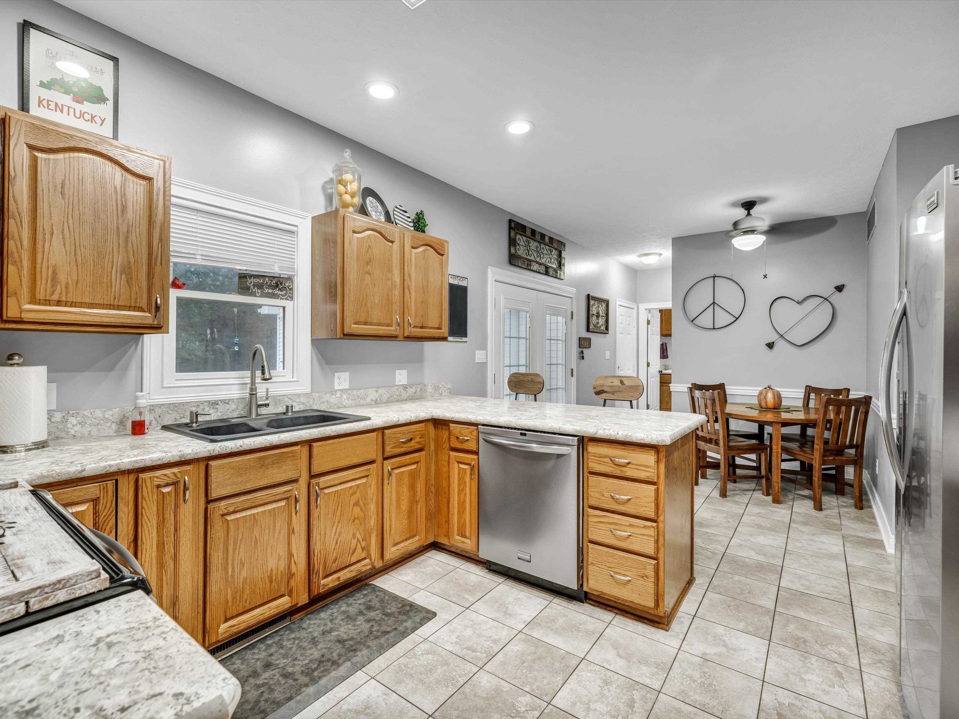 4785 Bratcher Hill Road, Philpot, Kentucky 42366, 3 Bedrooms Bedrooms, ,3 BathroomsBathrooms,Single Family Residence,For Sale,Bratcher Hill Road,89793