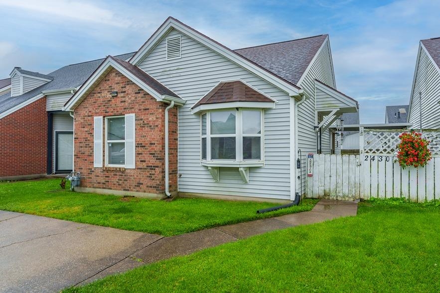 2430 Haviland Dr, Owensboro, Kentucky 42301, 3 Bedrooms Bedrooms, ,2 BathroomsBathrooms,Single Family Residence,For Sale,Haviland Dr,89794