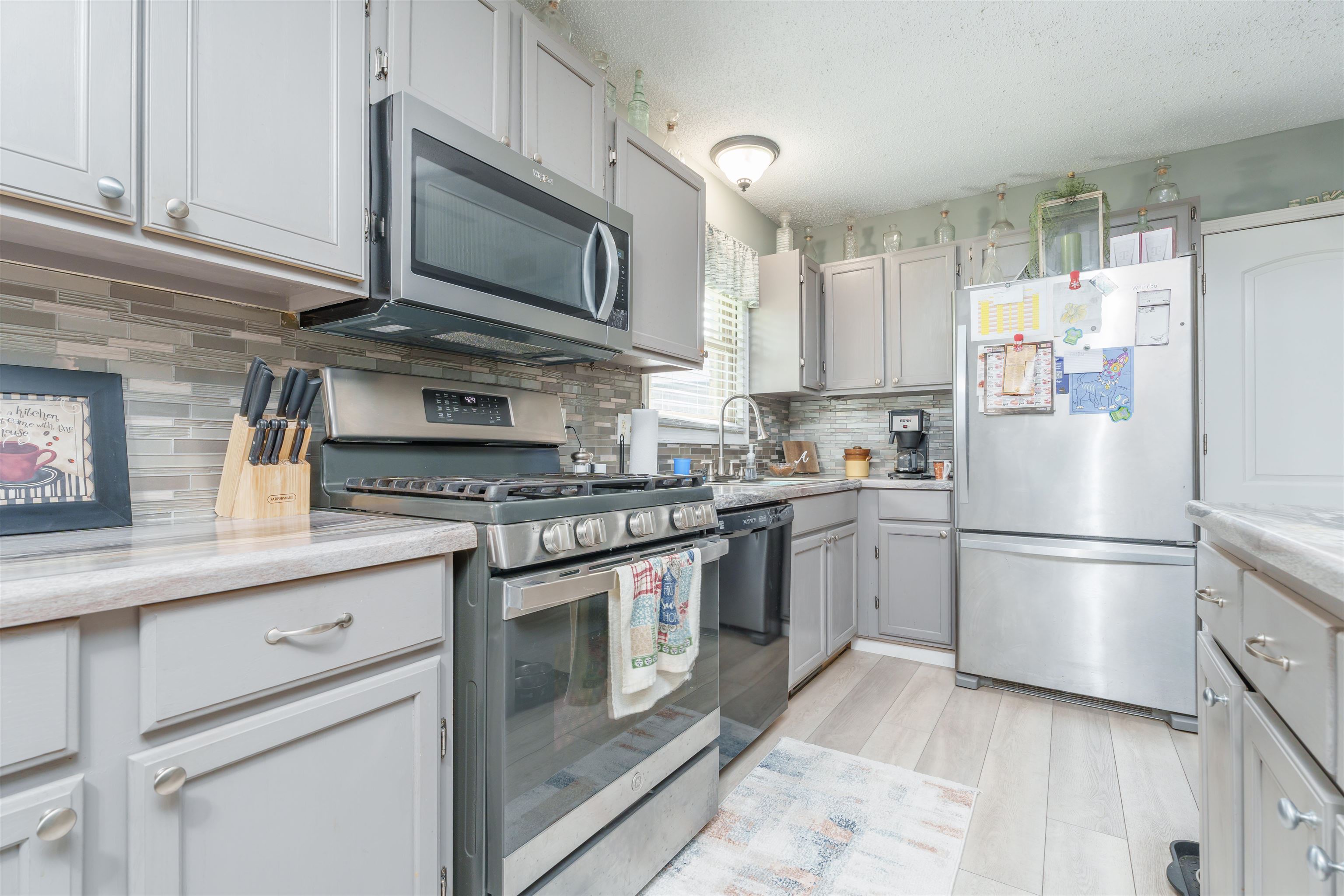 186 Martin Way, Owensboro, Kentucky 42301, 3 Bedrooms Bedrooms, ,1 BathroomBathrooms,Single Family Residence,For Sale,Martin Way,89795