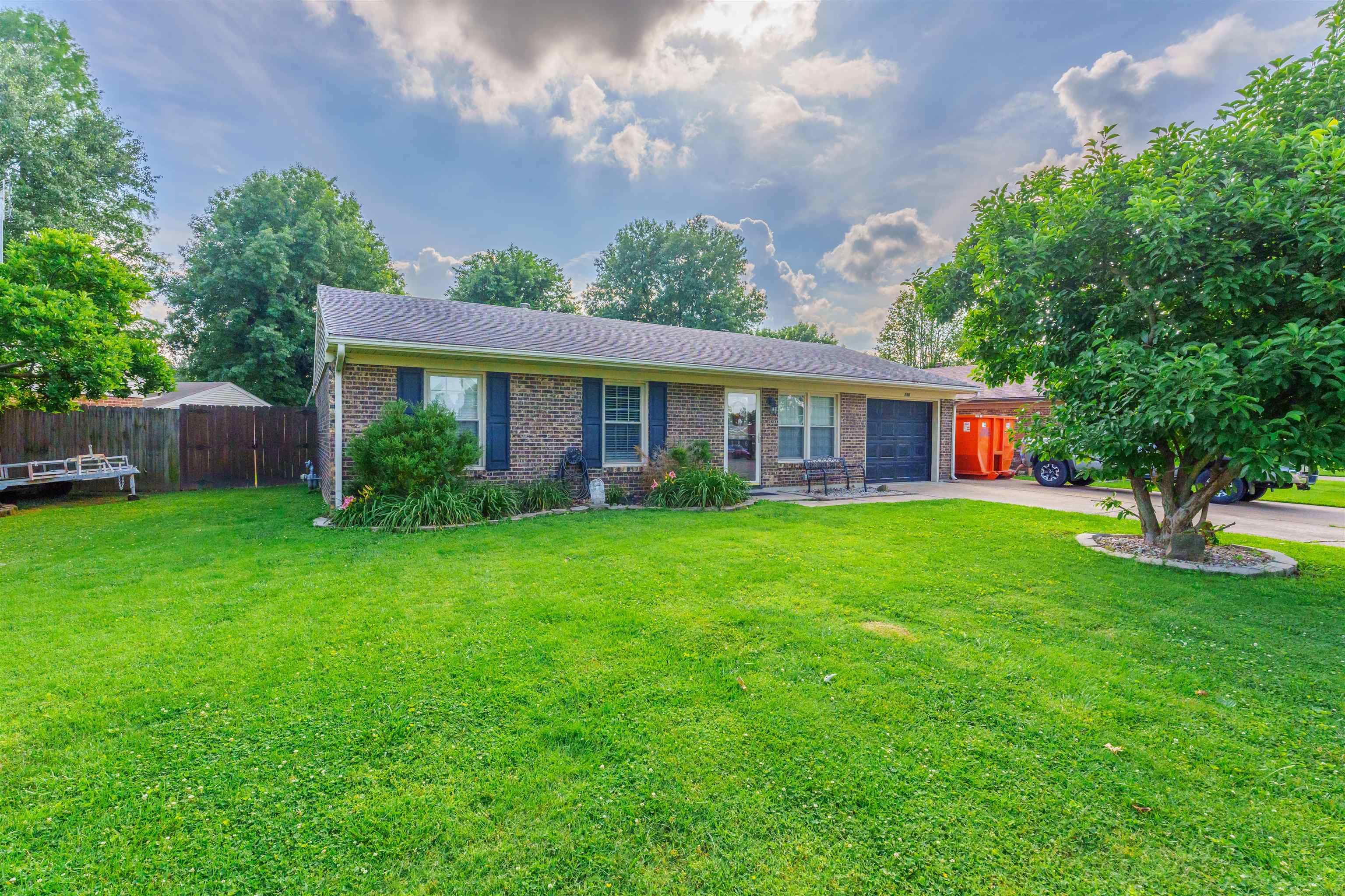 186 Martin Way, Owensboro, Kentucky 42301, 3 Bedrooms Bedrooms, ,1 BathroomBathrooms,Single Family Residence,For Sale,Martin Way,89795