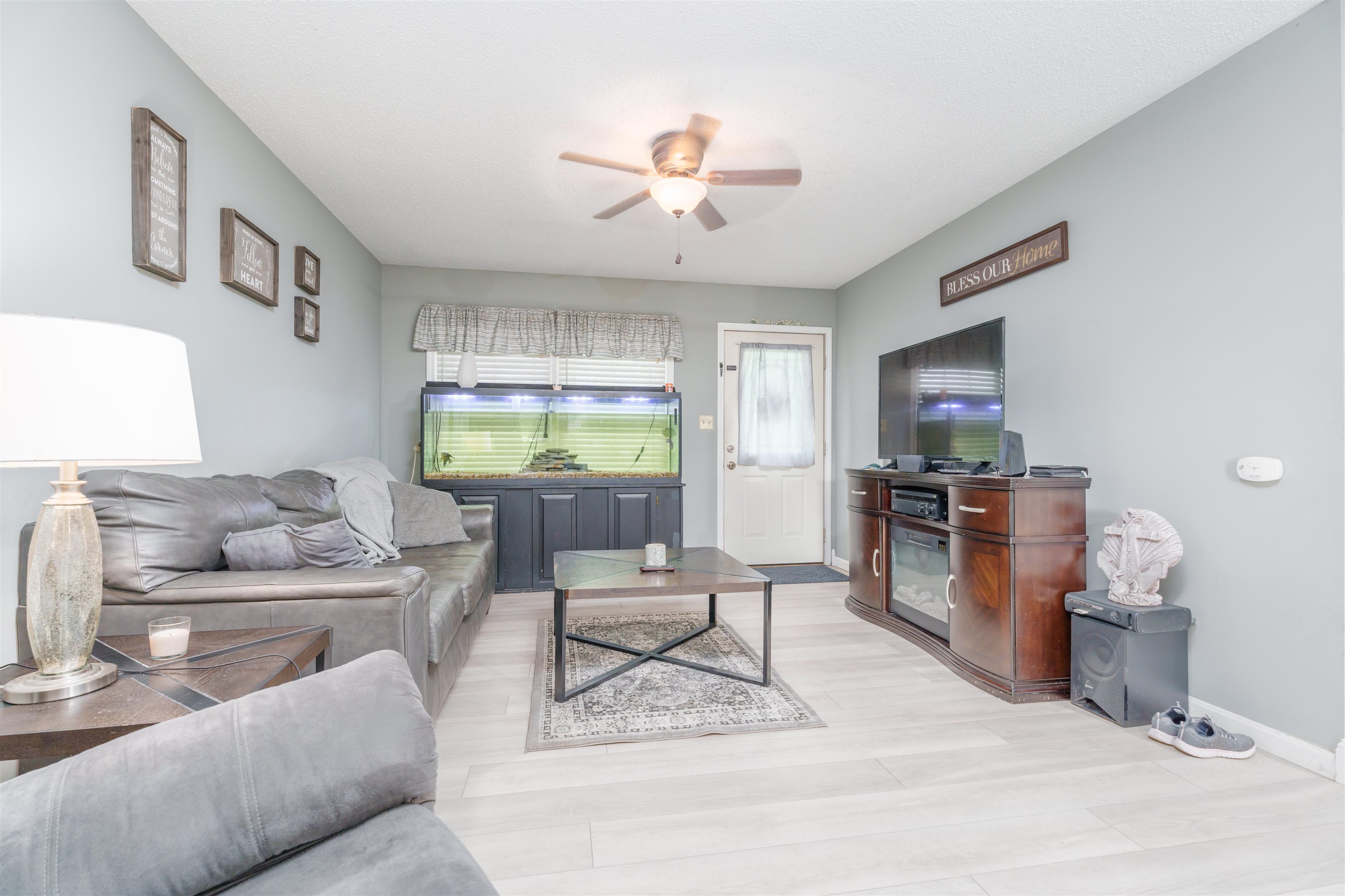 186 Martin Way, Owensboro, Kentucky 42301, 3 Bedrooms Bedrooms, ,1 BathroomBathrooms,Single Family Residence,For Sale,Martin Way,89795