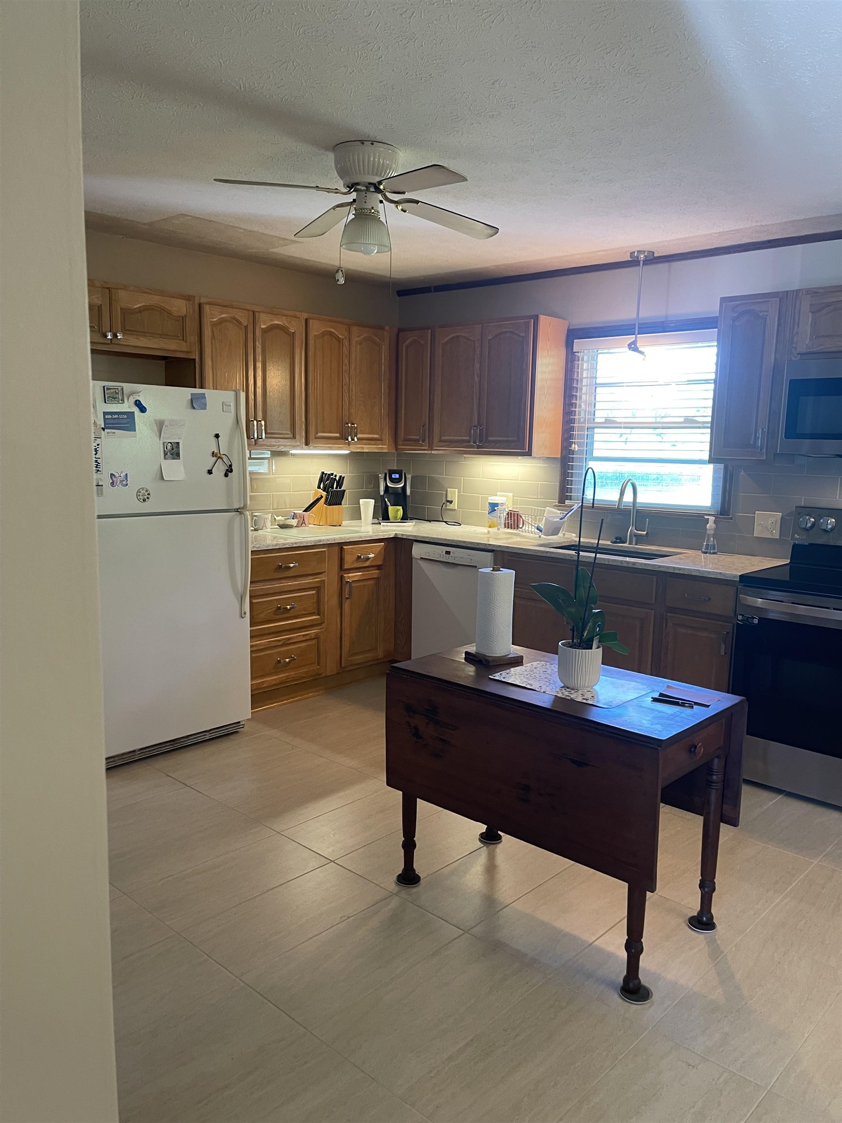 5300 HWY 279 S., Owensboro, Kentucky 42301-9369, 3 Bedrooms Bedrooms, ,1 BathroomBathrooms,Single Family Residence,For Sale,HWY 279 S.,89797