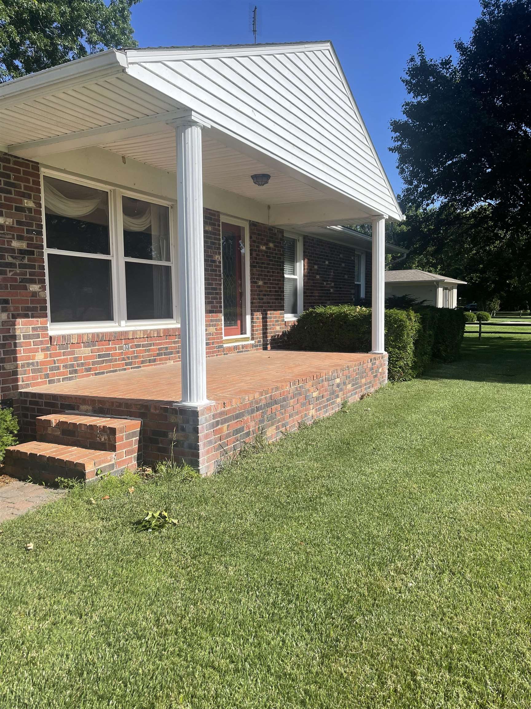 5300 HWY 279 S., Owensboro, Kentucky 42301-9369, 3 Bedrooms Bedrooms, ,1 BathroomBathrooms,Single Family Residence,For Sale,HWY 279 S.,89797