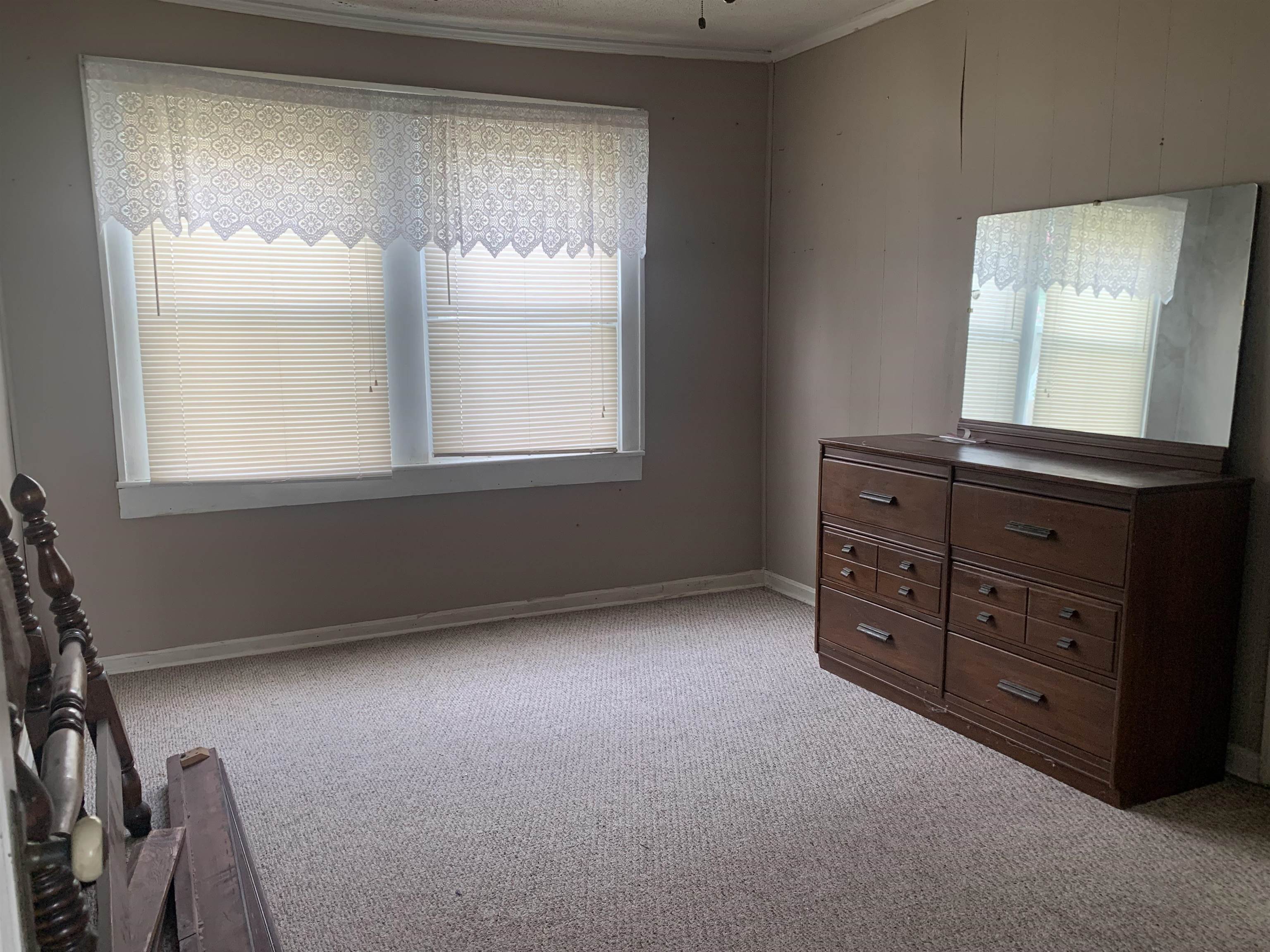 401 Booth Ave., Owensboro, Kentucky 42301, 4 Bedrooms Bedrooms, ,1 BathroomBathrooms,Single Family Residence,For Sale,Booth Ave.,89801