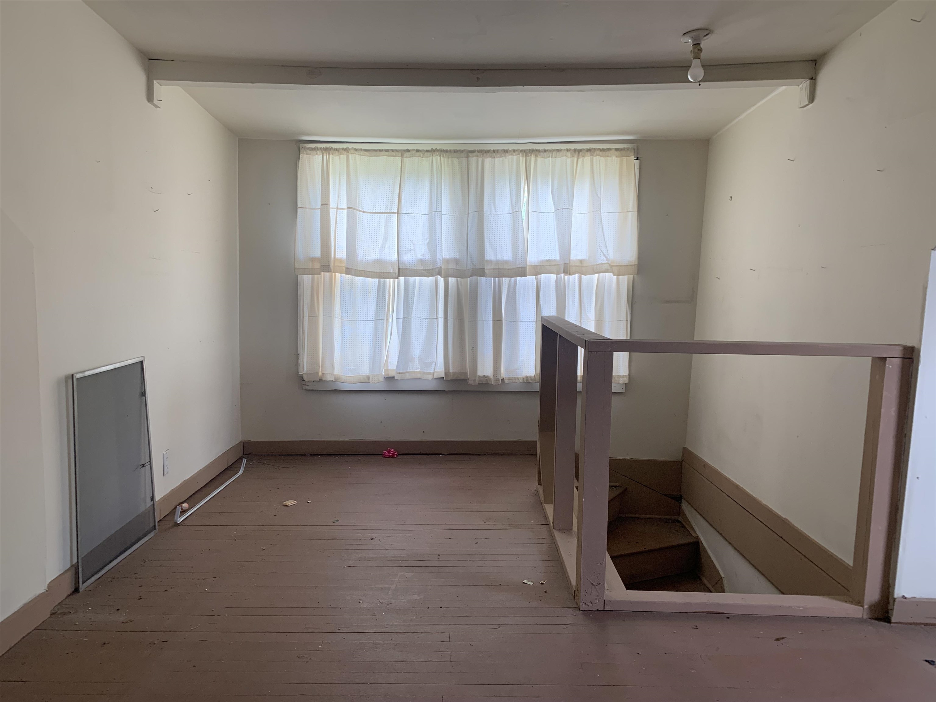 401 Booth Ave., Owensboro, Kentucky 42301, 4 Bedrooms Bedrooms, ,1 BathroomBathrooms,Single Family Residence,For Sale,Booth Ave.,89801