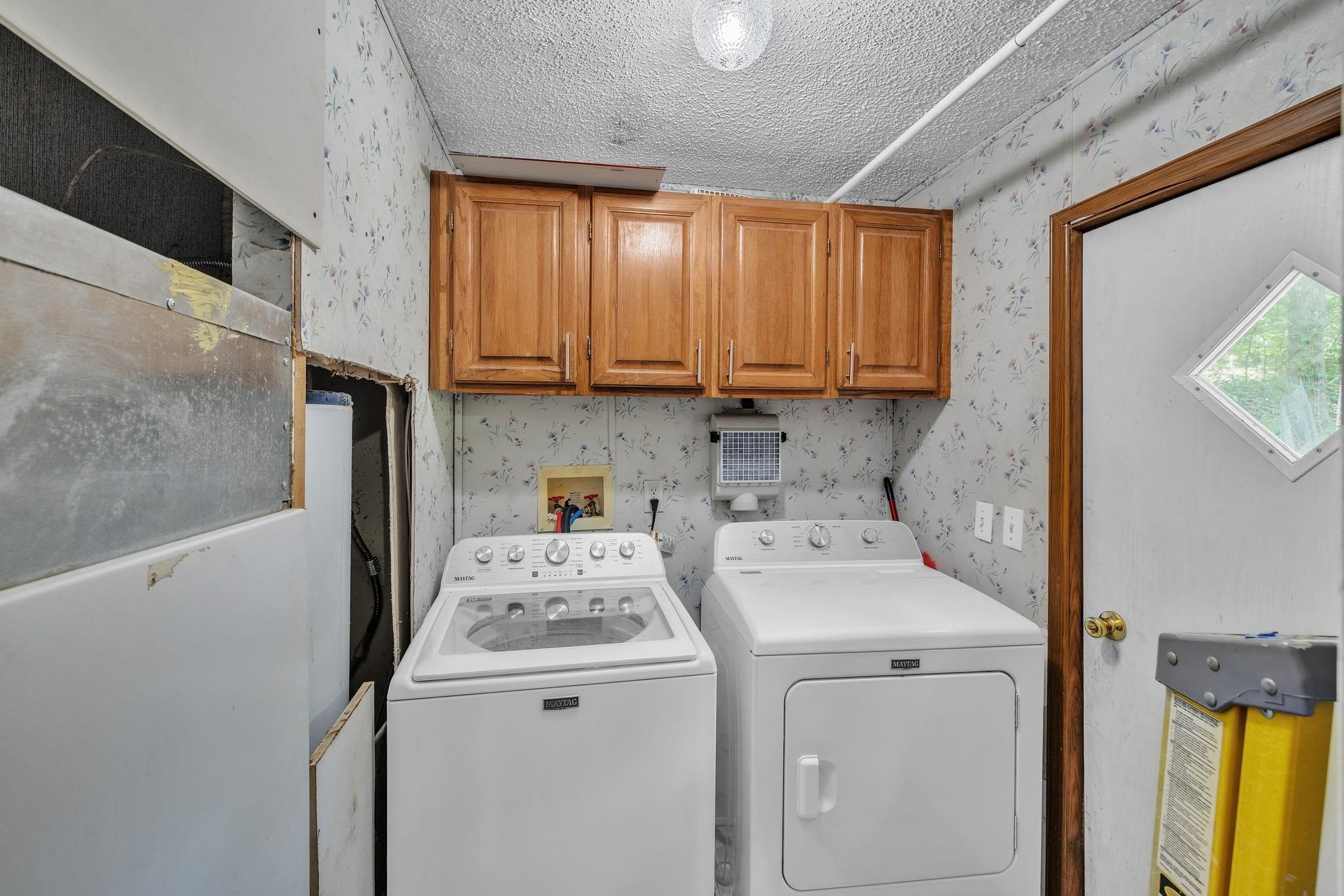 8041 State Route 762, Philpot, Kentucky 42366, 3 Bedrooms Bedrooms, ,2 BathroomsBathrooms,Single Family Residence,For Sale,State Route 762,89803