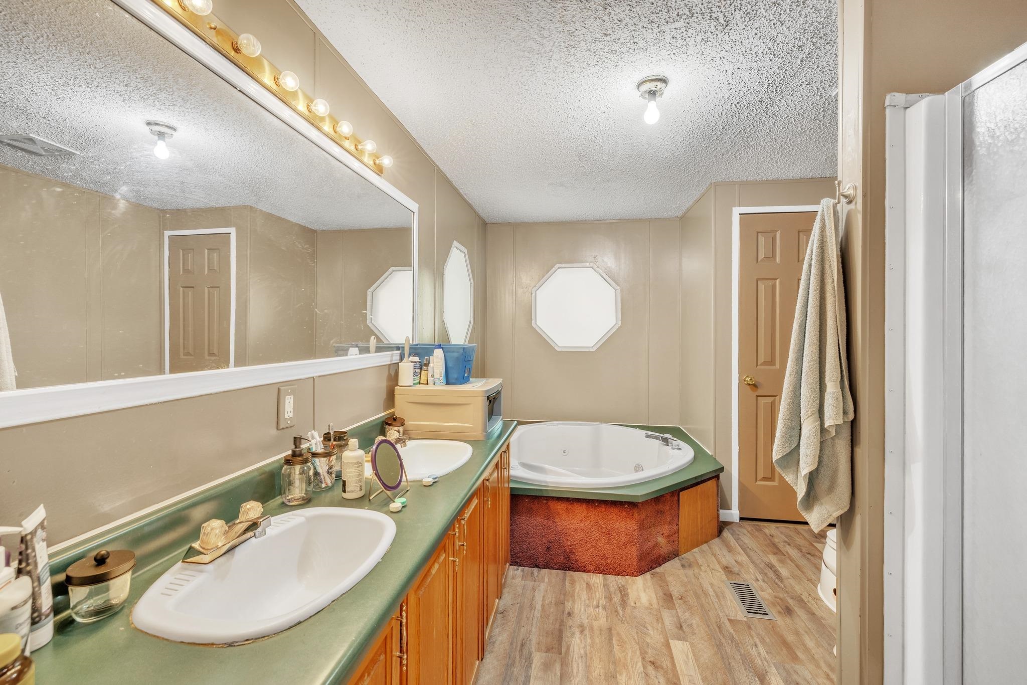 8041 State Route 762, Philpot, Kentucky 42366, 3 Bedrooms Bedrooms, ,2 BathroomsBathrooms,Single Family Residence,For Sale,State Route 762,89803