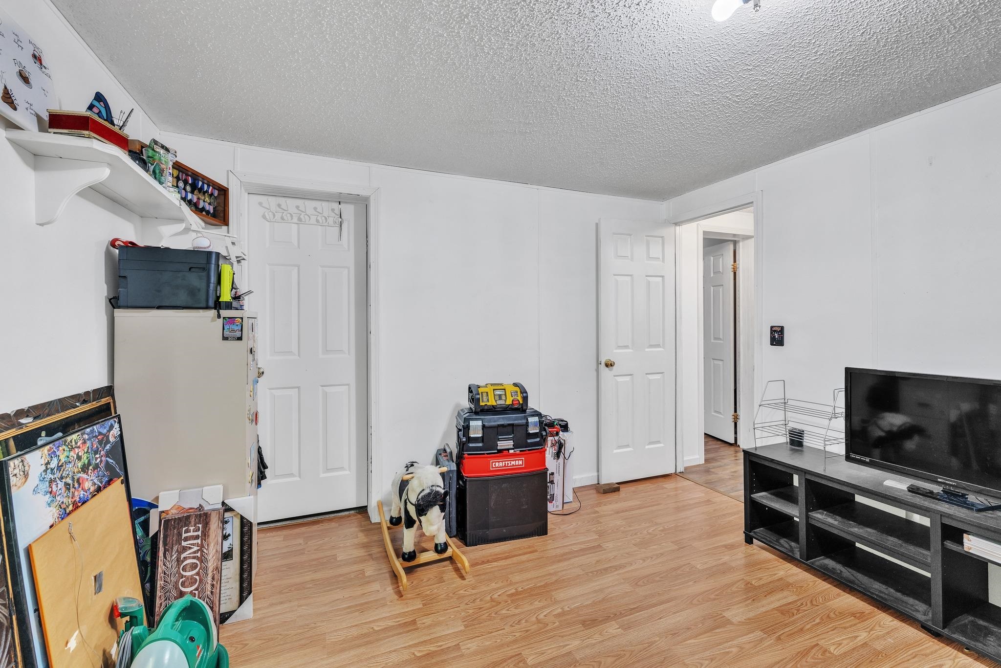 8041 State Route 762, Philpot, Kentucky 42366, 3 Bedrooms Bedrooms, ,2 BathroomsBathrooms,Single Family Residence,For Sale,State Route 762,89803