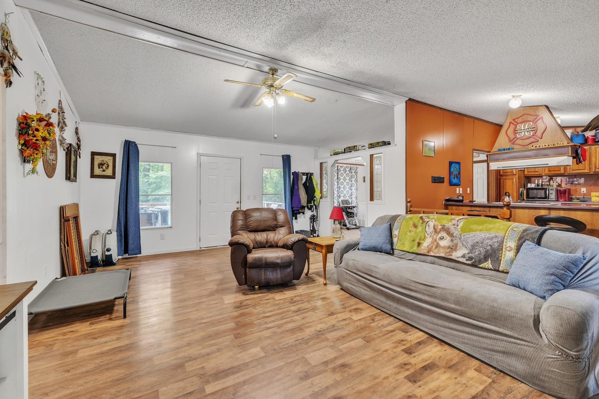 8041 State Route 762, Philpot, Kentucky 42366, 3 Bedrooms Bedrooms, ,2 BathroomsBathrooms,Single Family Residence,For Sale,State Route 762,89803