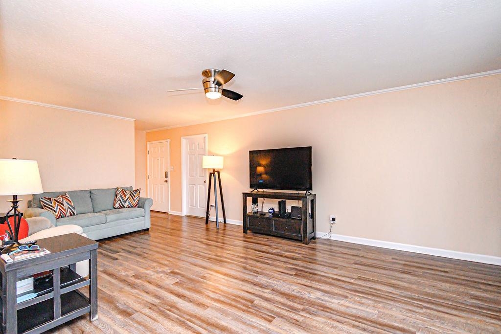 2532 Canonero Loop, Owensboro, Kentucky 42301, 3 Bedrooms Bedrooms, ,2 BathroomsBathrooms,Single Family Residence,For Sale,Canonero Loop,89805