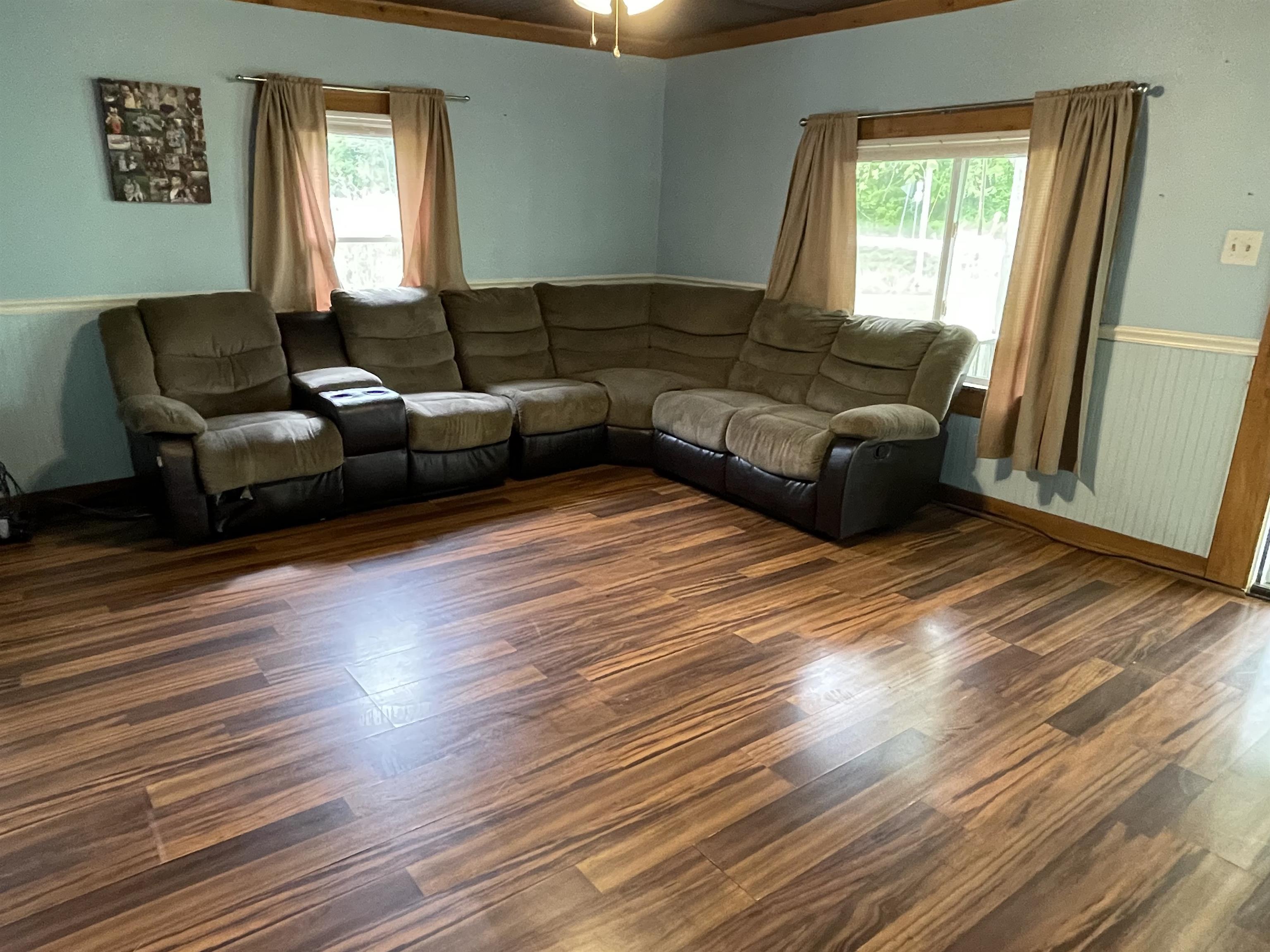 3756 State Route 56 N, Calhoun, Kentucky 42327, 2 Bedrooms Bedrooms, ,1 BathroomBathrooms,Farm,For Sale,State Route 56 N,89807