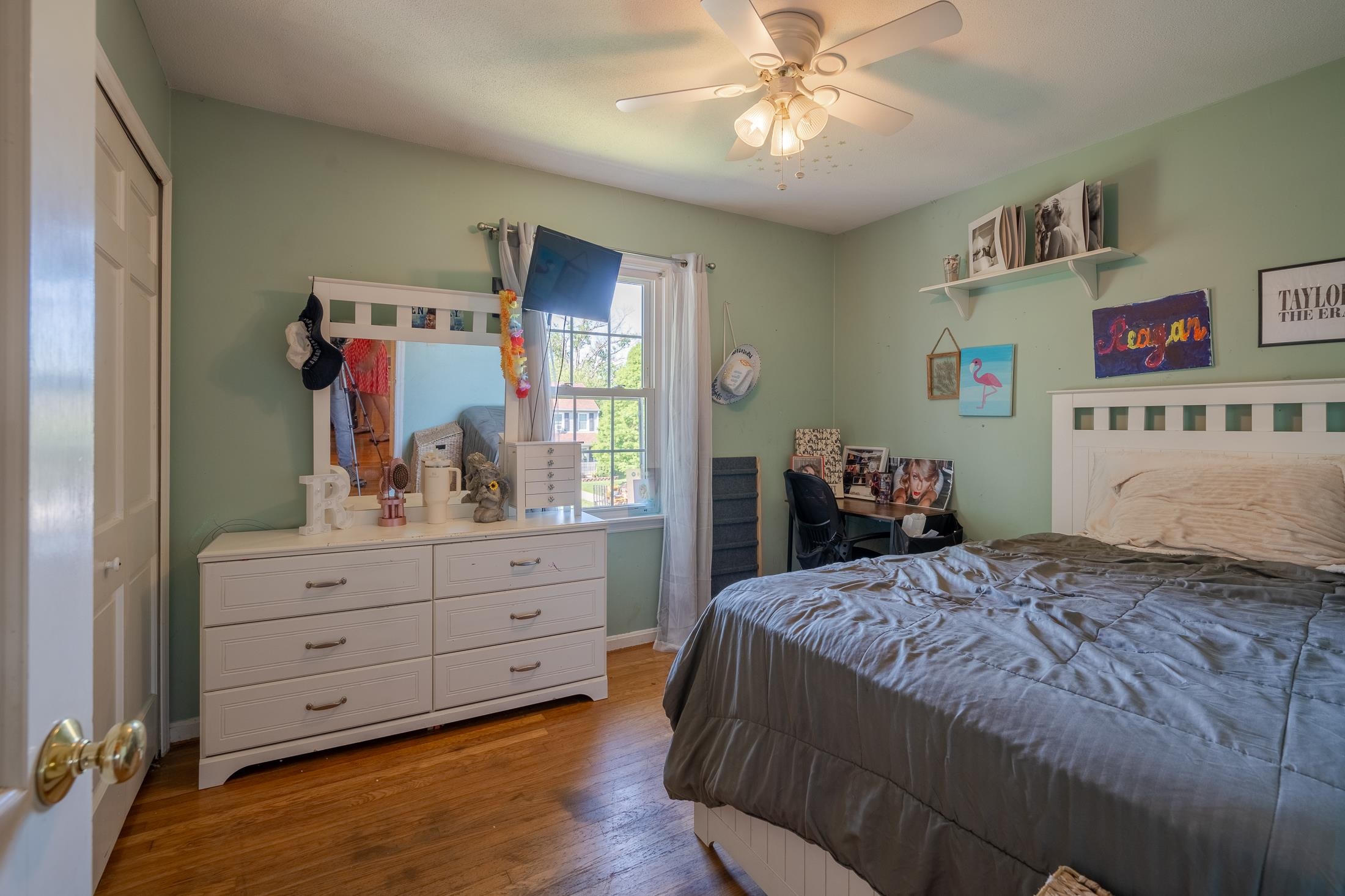 1646 Springdale Drive, Owensboro, Kentucky 42301, 5 Bedrooms Bedrooms, ,2 BathroomsBathrooms,Single Family Residence,For Sale,Springdale Drive,89811