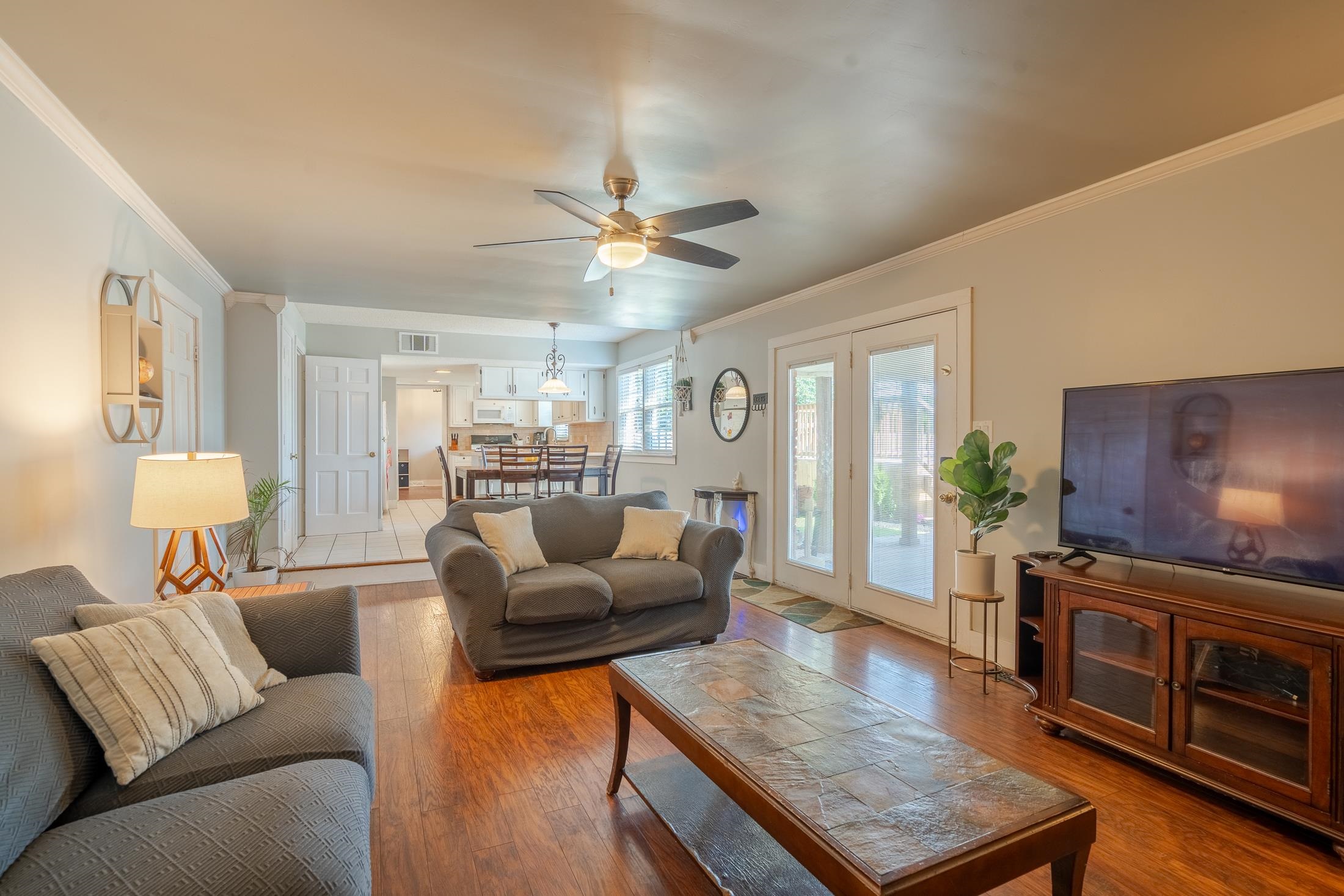 1646 Springdale Drive, Owensboro, Kentucky 42301, 5 Bedrooms Bedrooms, ,2 BathroomsBathrooms,Single Family Residence,For Sale,Springdale Drive,89811