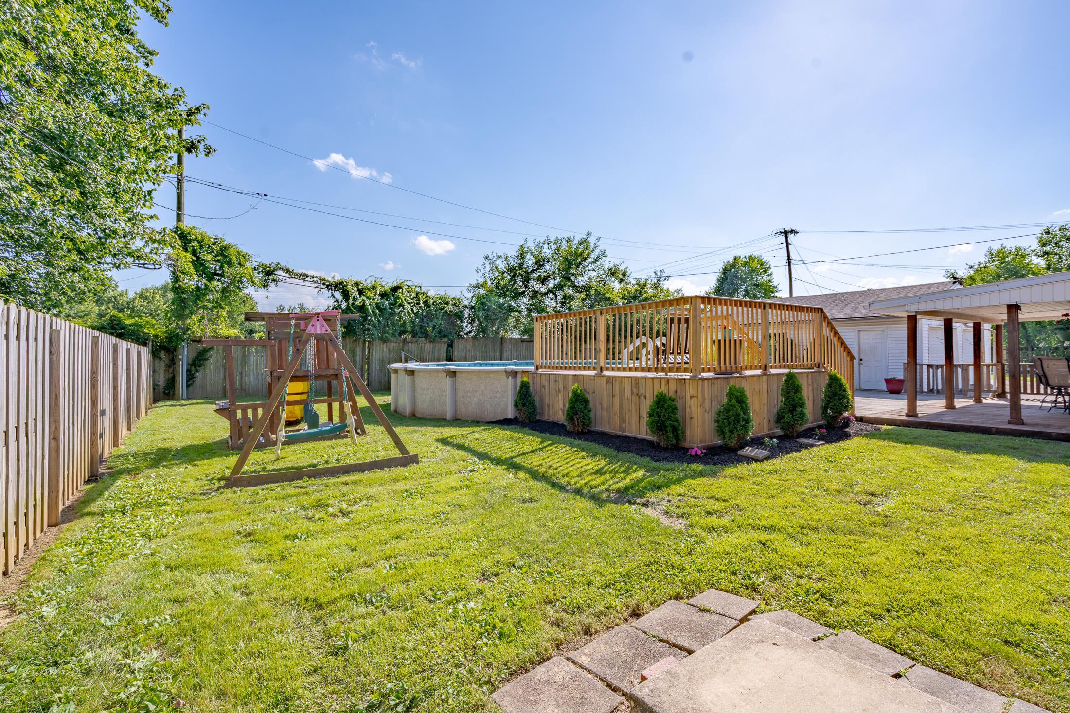 1646 Springdale Drive, Owensboro, Kentucky 42301, 5 Bedrooms Bedrooms, ,2 BathroomsBathrooms,Single Family Residence,For Sale,Springdale Drive,89811
