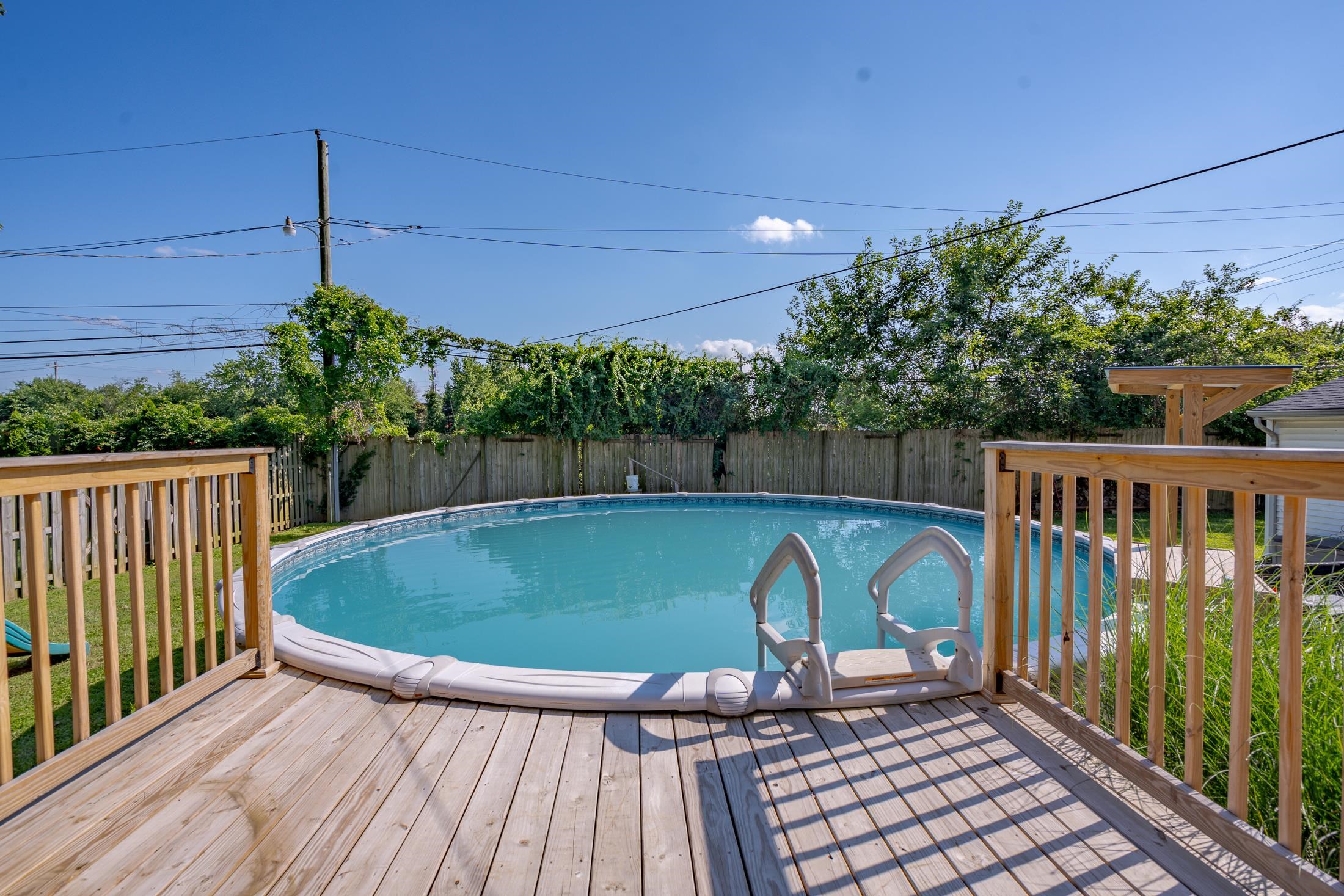 1646 Springdale Drive, Owensboro, Kentucky 42301, 5 Bedrooms Bedrooms, ,2 BathroomsBathrooms,Single Family Residence,For Sale,Springdale Drive,89811