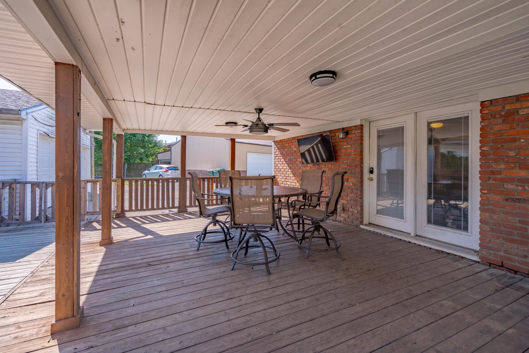 1646 Springdale Drive, Owensboro, Kentucky 42301, 5 Bedrooms Bedrooms, ,2 BathroomsBathrooms,Single Family Residence,For Sale,Springdale Drive,89811