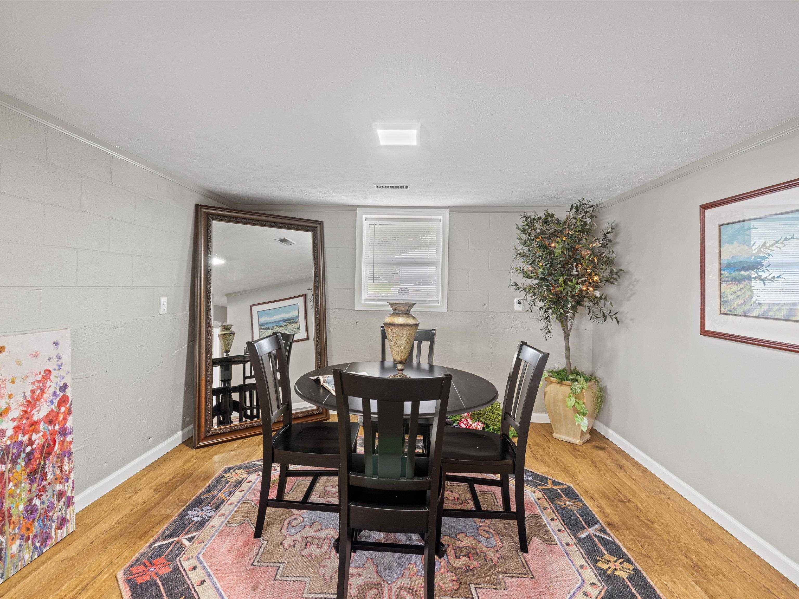 1808 Mt Vernon Drive, Owensboro, Kentucky 42303, 4 Bedrooms Bedrooms, ,2 BathroomsBathrooms,Single Family Residence,For Sale,Mt Vernon Drive,89812