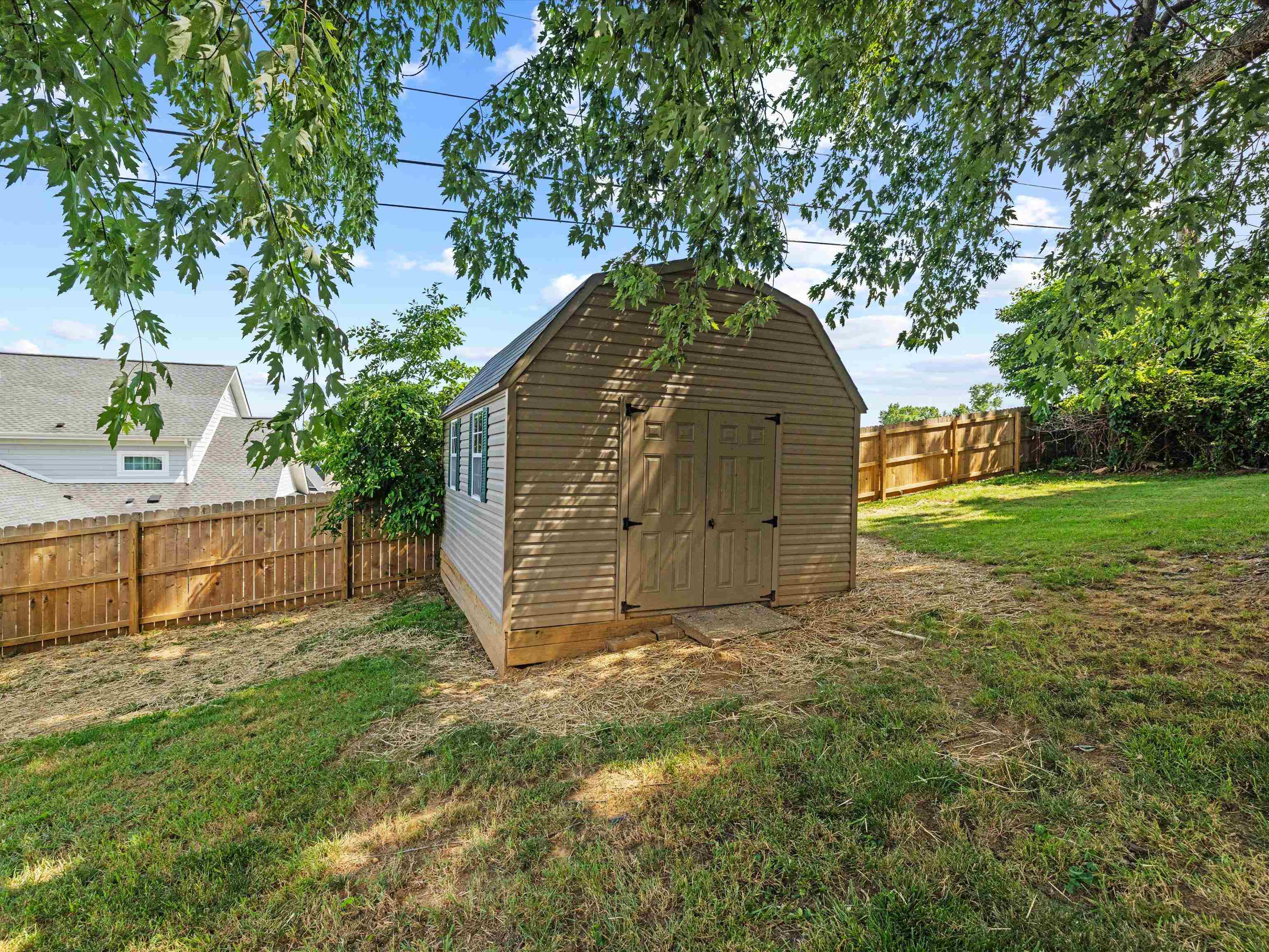 1808 Mt Vernon Drive, Owensboro, Kentucky 42303, 4 Bedrooms Bedrooms, ,2 BathroomsBathrooms,Single Family Residence,For Sale,Mt Vernon Drive,89812