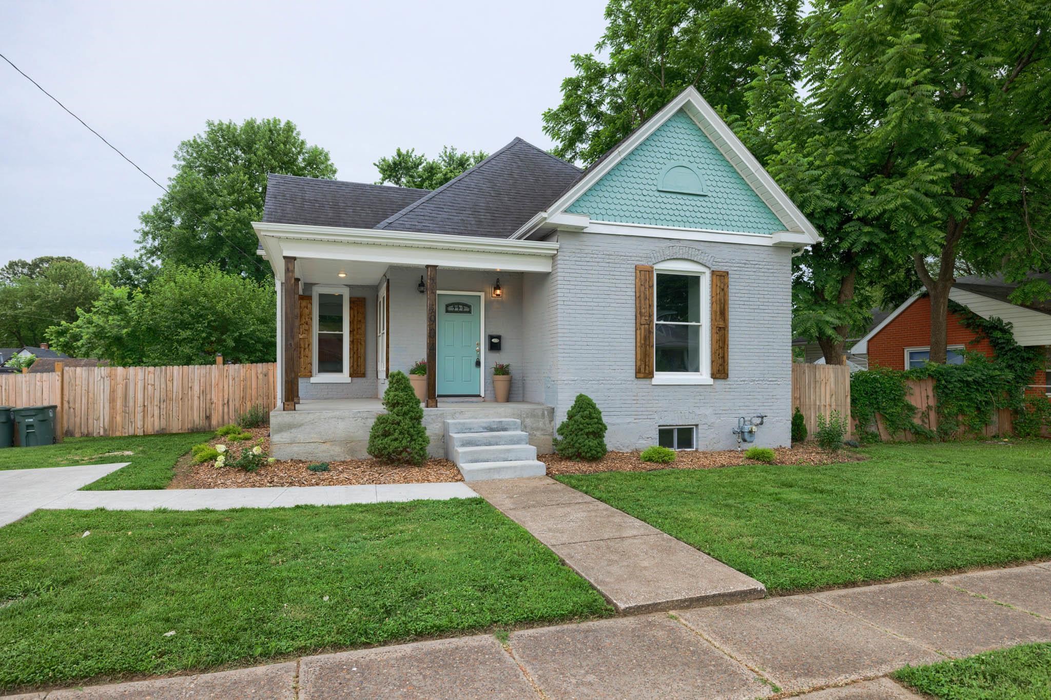 904 12th Street, Owensboro, Kentucky 42301, 2 Bedrooms Bedrooms, ,1 BathroomBathrooms,Single Family Residence,For Sale,12th Street,89813