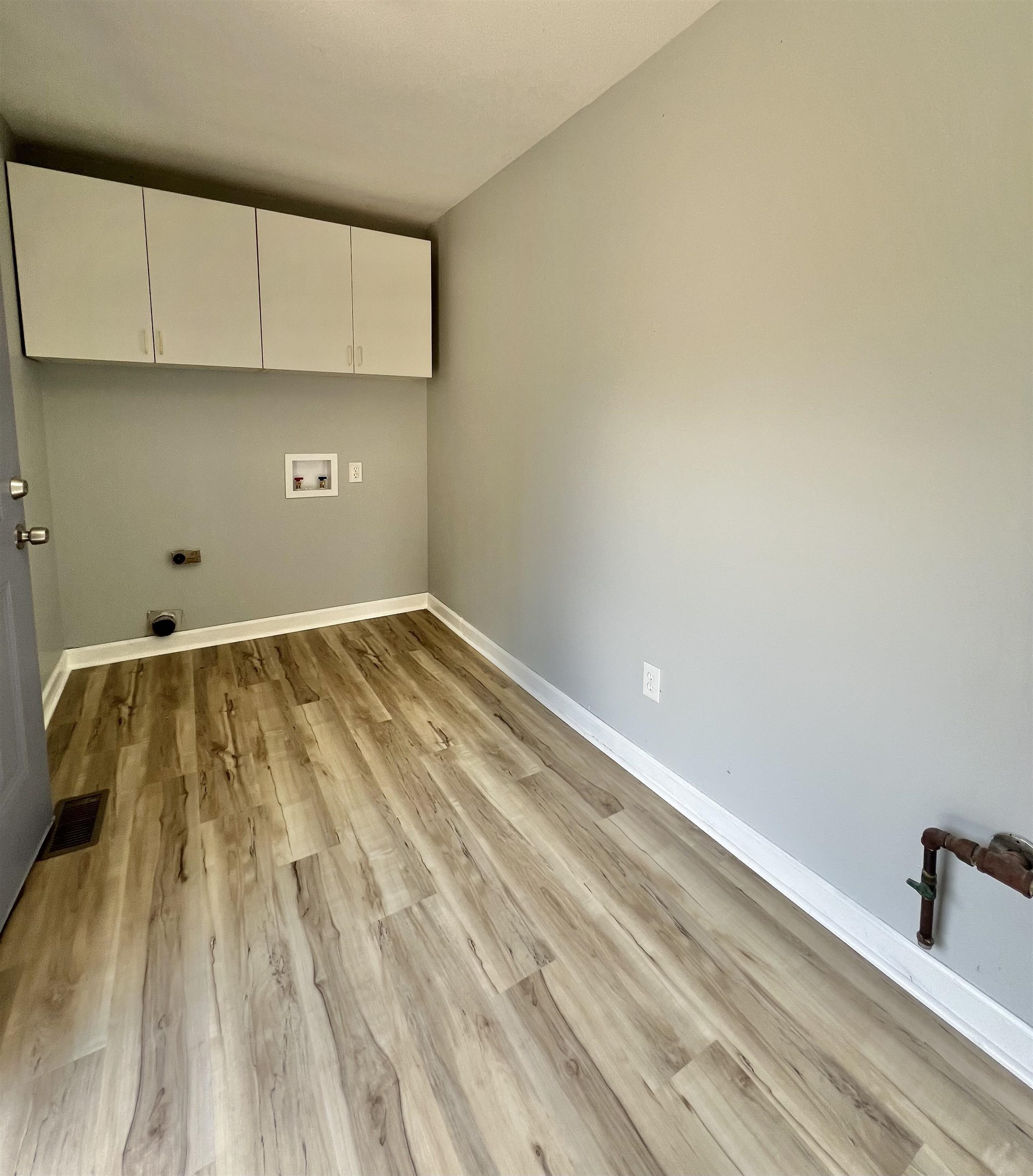 3818 Longfellow Drive, Owensboro, Kentucky 42303, 3 Bedrooms Bedrooms, ,2 BathroomsBathrooms,Single Family Residence,For Sale,Longfellow Drive,89816
