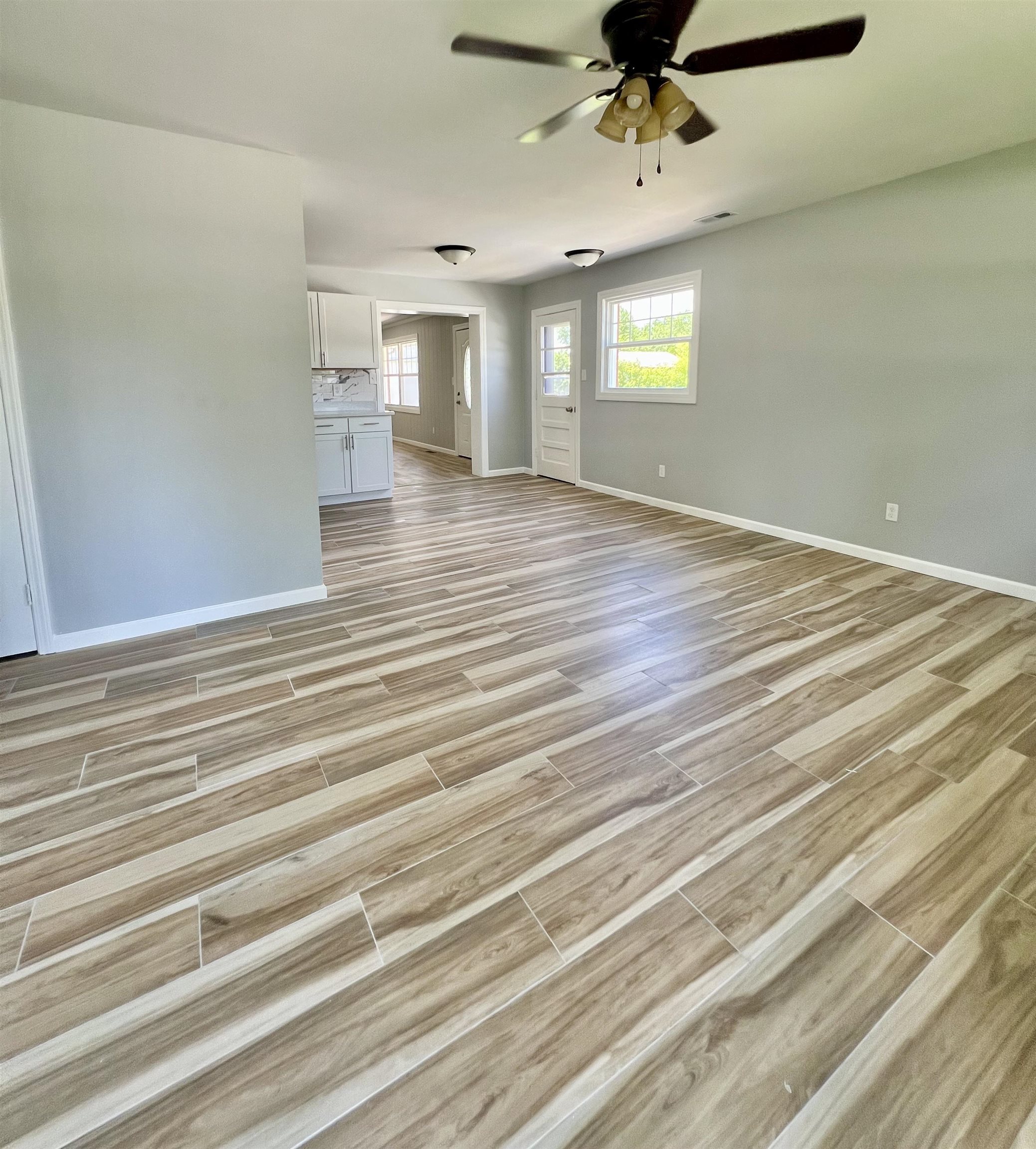 3818 Longfellow Drive, Owensboro, Kentucky 42303, 3 Bedrooms Bedrooms, ,2 BathroomsBathrooms,Single Family Residence,For Sale,Longfellow Drive,89816