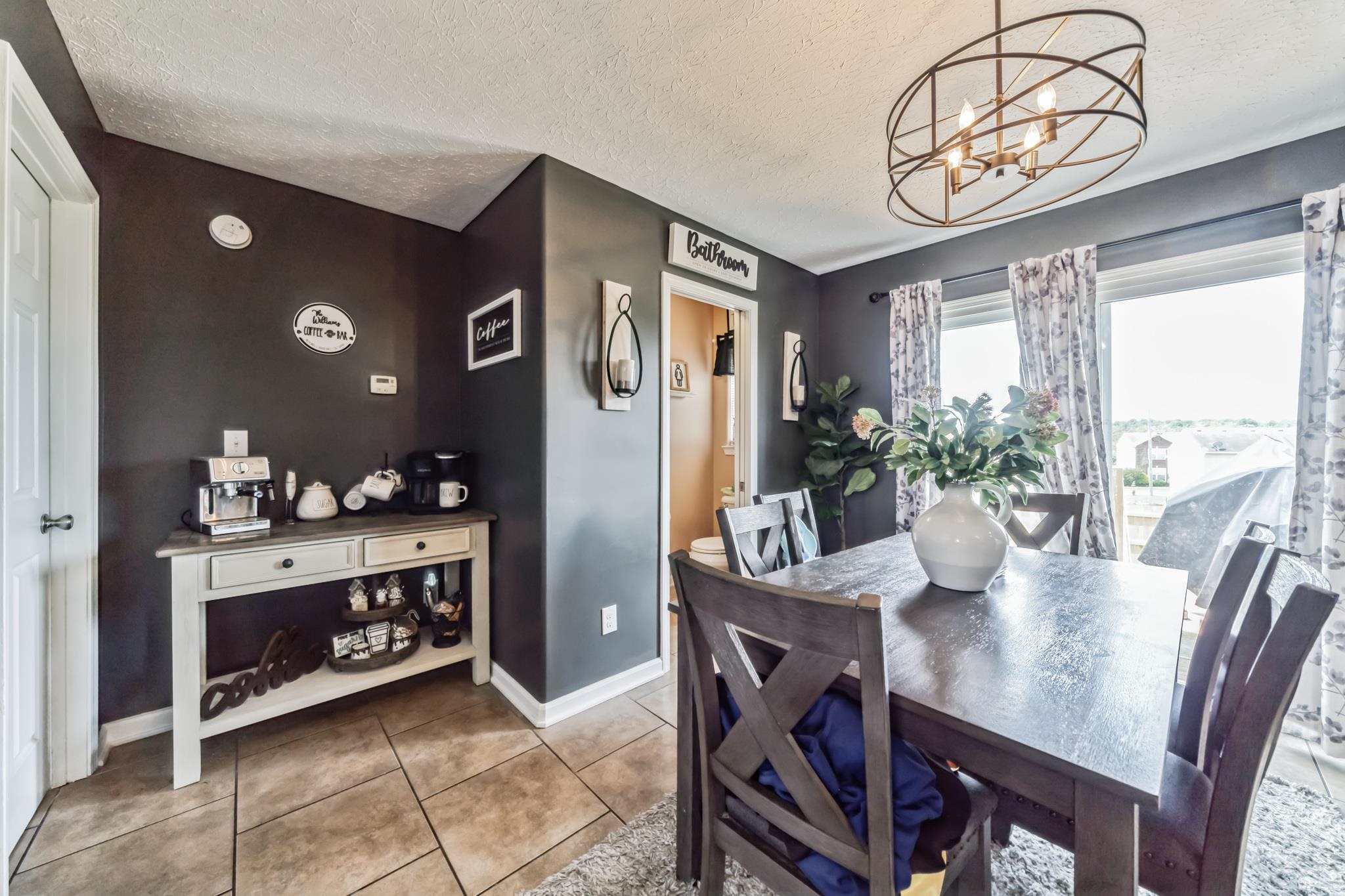 4991 Woodland Dr, Radcliff, Kentucky 40160, 4 Bedrooms Bedrooms, ,3 BathroomsBathrooms,Single Family Residence,For Sale,Woodland Dr,89817