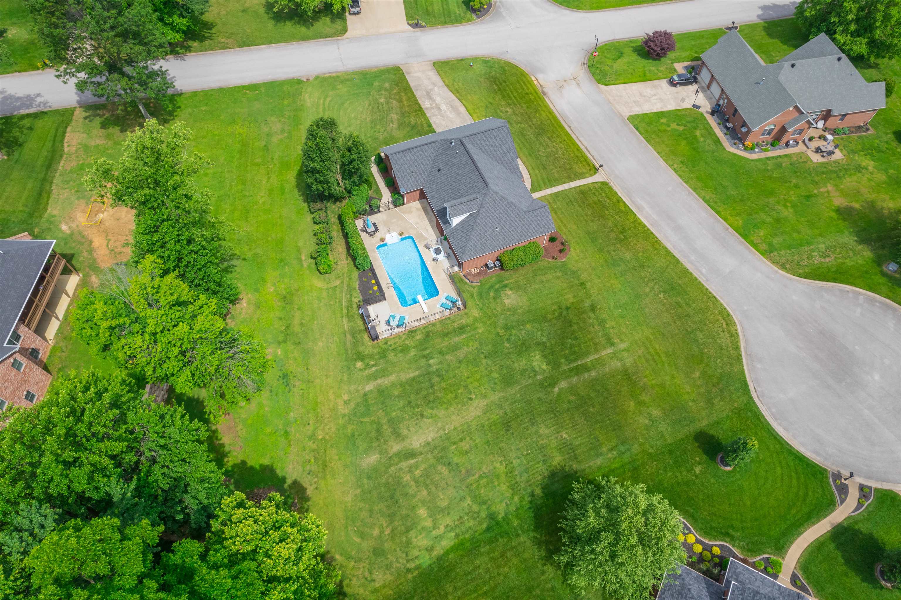 6140 Stanford Ct, Owensboro, Kentucky 42303, 4 Bedrooms Bedrooms, ,3 BathroomsBathrooms,Ranch,For Sale,6140 Stanford Ct,89819