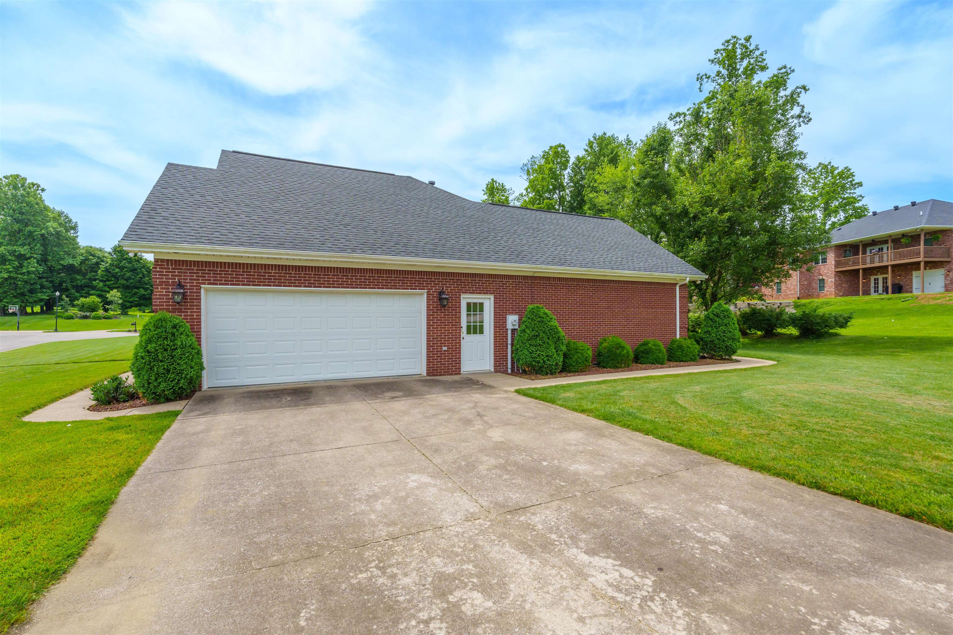 6140 Stanford Ct, Owensboro, Kentucky 42303, 4 Bedrooms Bedrooms, ,3 BathroomsBathrooms,Ranch,For Sale,6140 Stanford Ct,89819