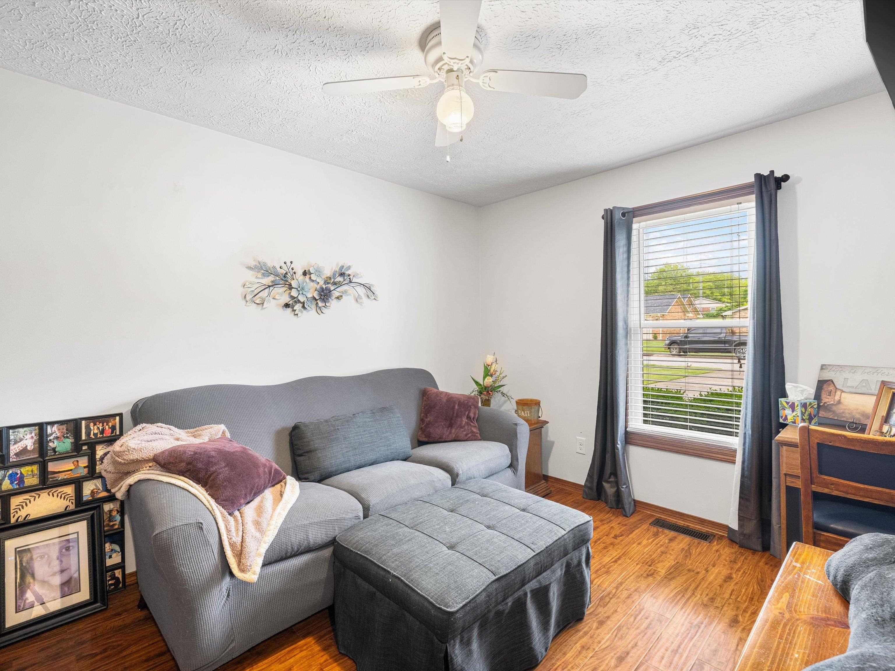 3419 Man O War Loop S, Owensboro, Kentucky 42303, 3 Bedrooms Bedrooms, ,2 BathroomsBathrooms,Single Family Residence,For Sale,Man O War Loop S,89820