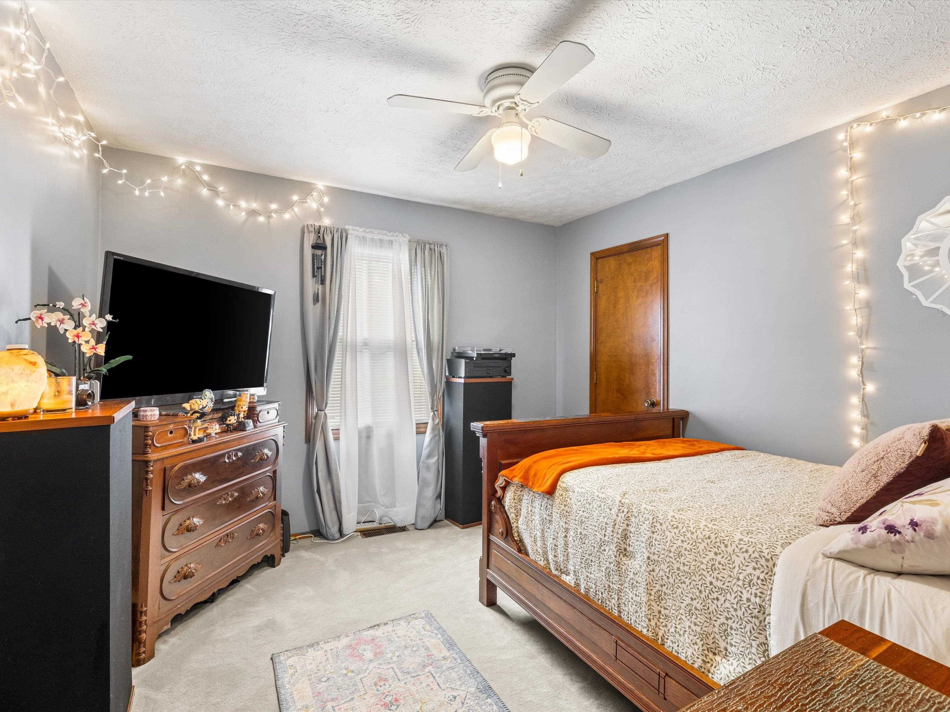 3419 Man O War Loop S, Owensboro, Kentucky 42303, 3 Bedrooms Bedrooms, ,2 BathroomsBathrooms,Single Family Residence,For Sale,Man O War Loop S,89820