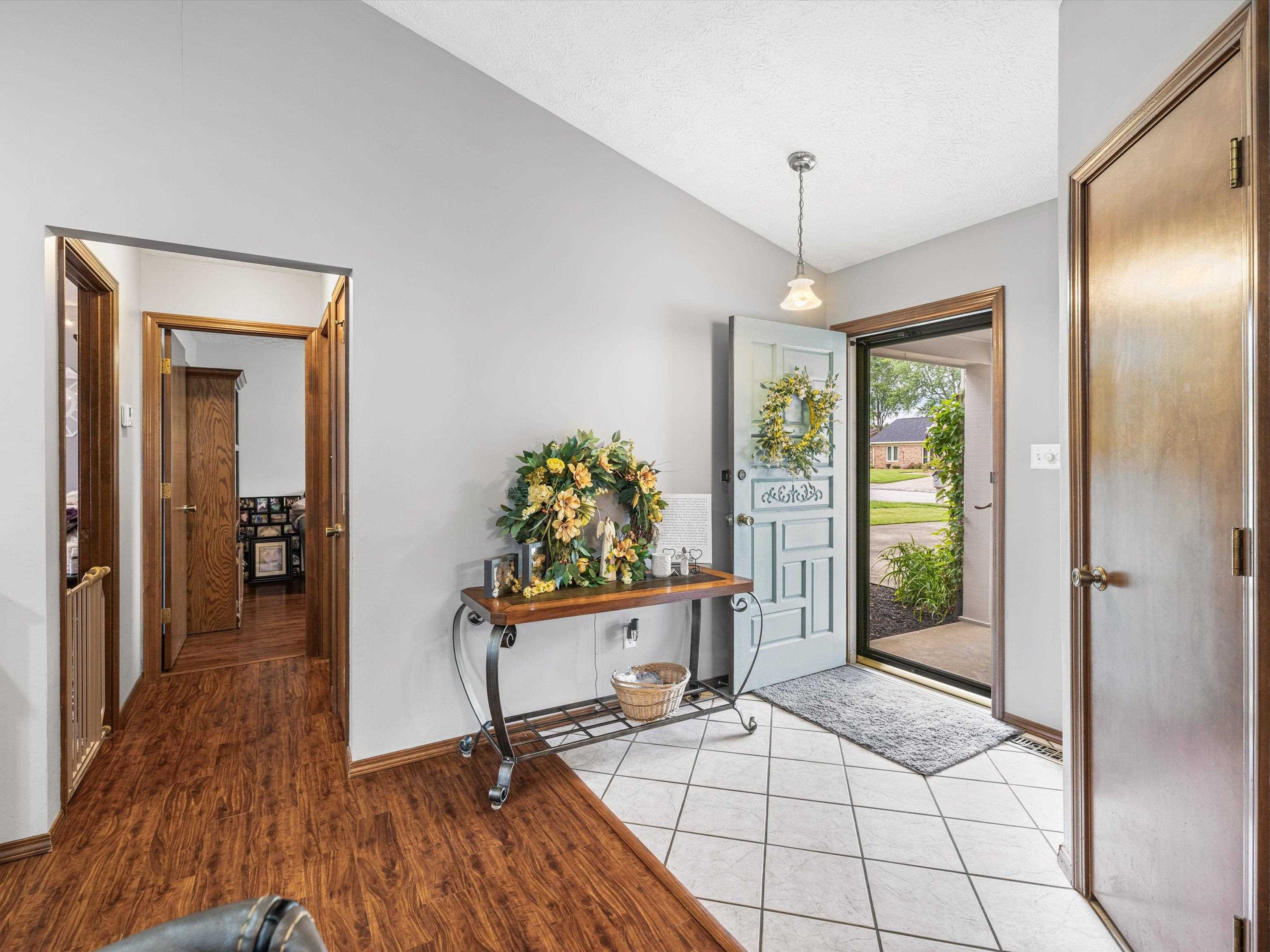 3419 Man O War Loop S, Owensboro, Kentucky 42303, 3 Bedrooms Bedrooms, ,2 BathroomsBathrooms,Single Family Residence,For Sale,Man O War Loop S,89820