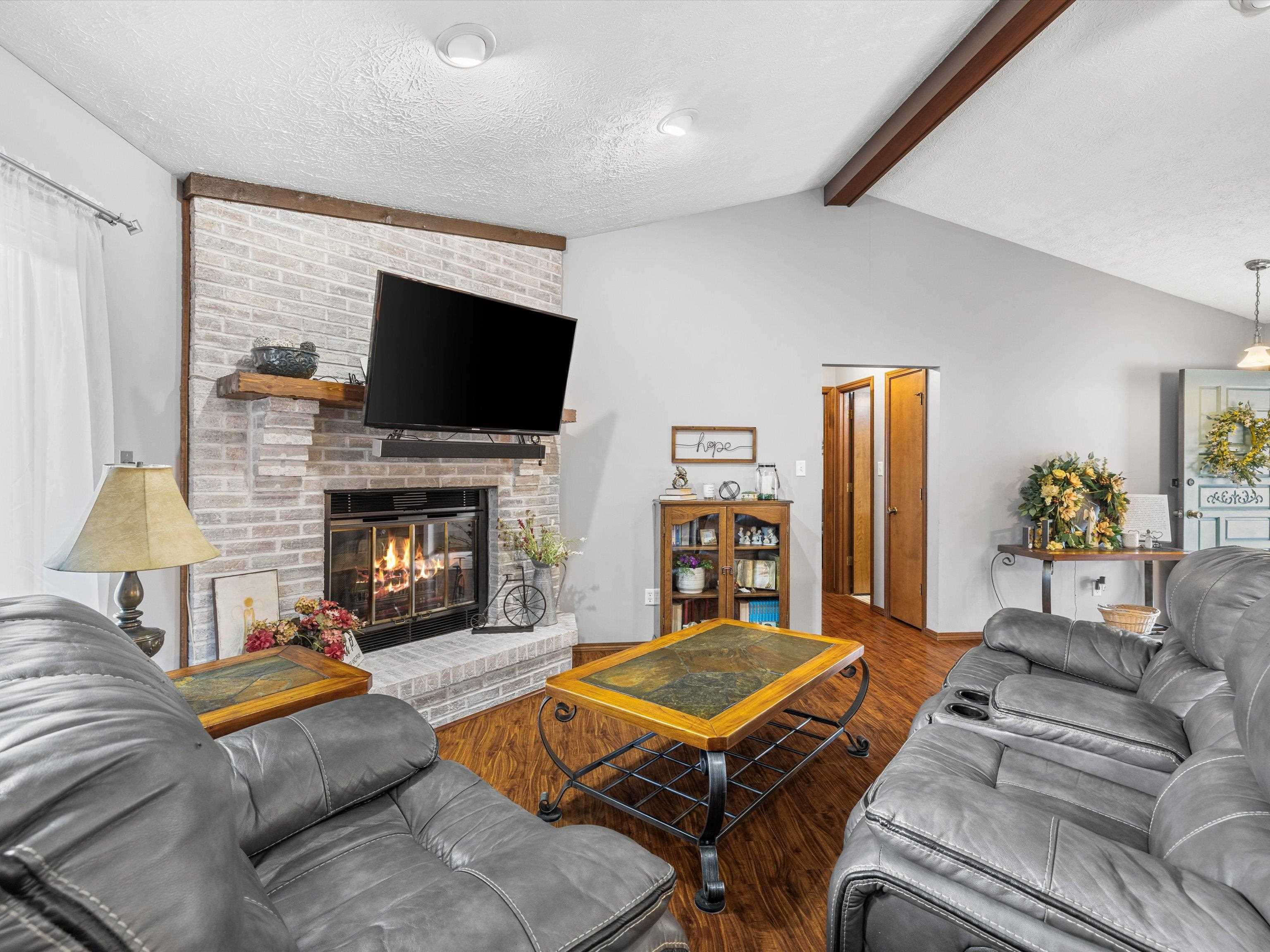 3419 Man O War Loop S, Owensboro, Kentucky 42303, 3 Bedrooms Bedrooms, ,2 BathroomsBathrooms,Single Family Residence,For Sale,Man O War Loop S,89820