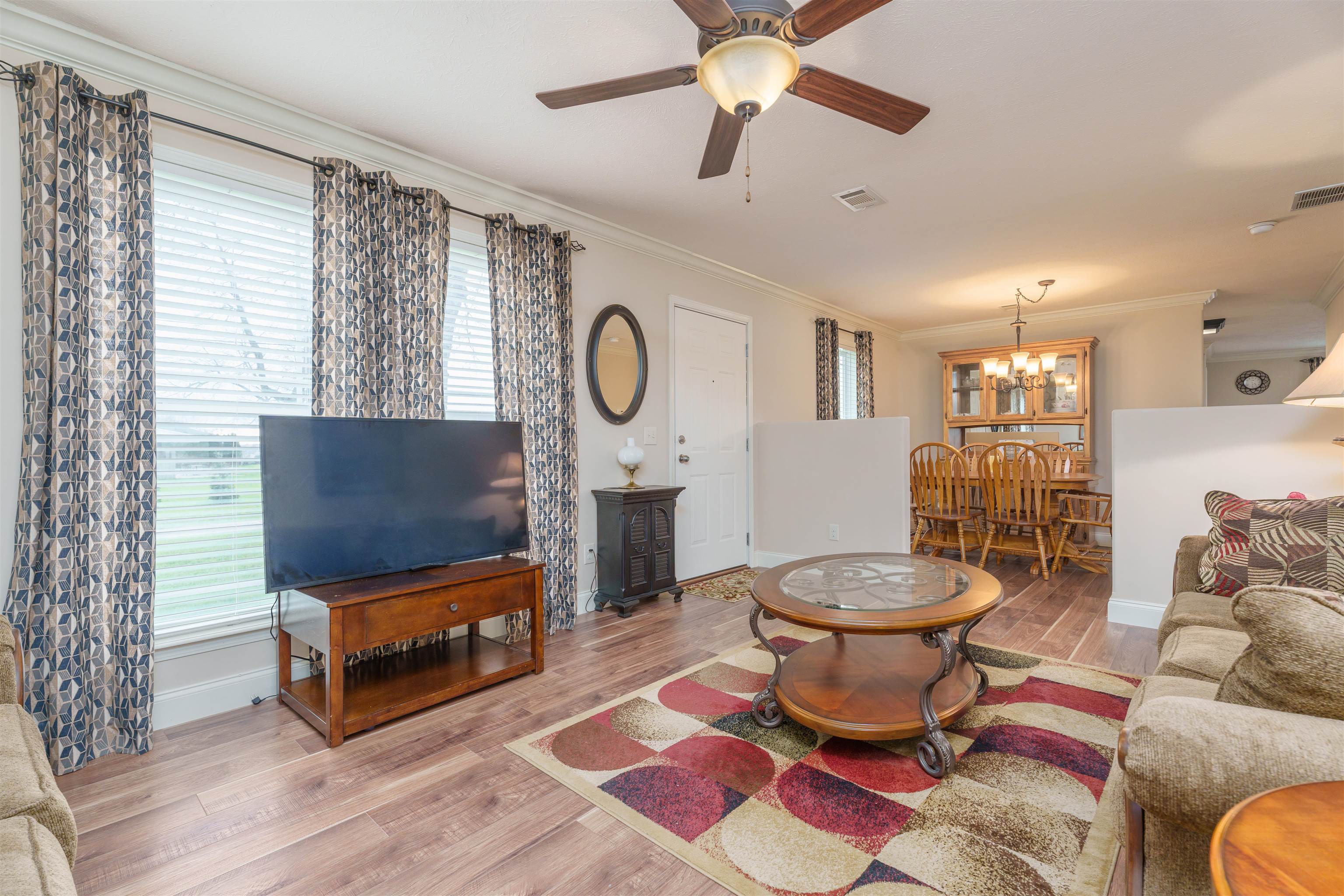 209 Hubert Court, Owensboro, Kentucky 42303, 3 Bedrooms Bedrooms, ,2 BathroomsBathrooms,Single Family Residence,For Sale,Hubert Court,89822