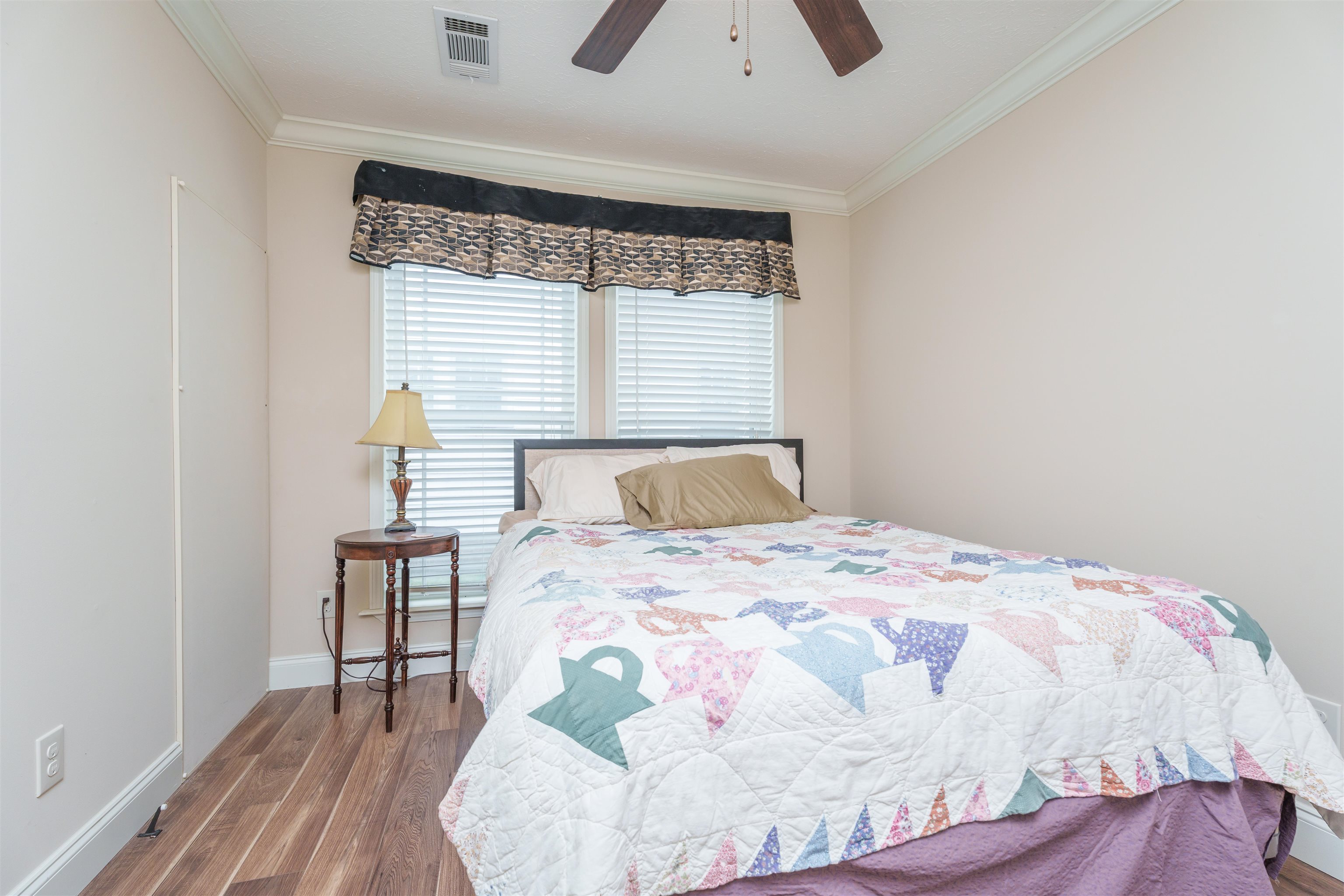 209 Hubert Court, Owensboro, Kentucky 42303, 3 Bedrooms Bedrooms, ,2 BathroomsBathrooms,Single Family Residence,For Sale,Hubert Court,89822