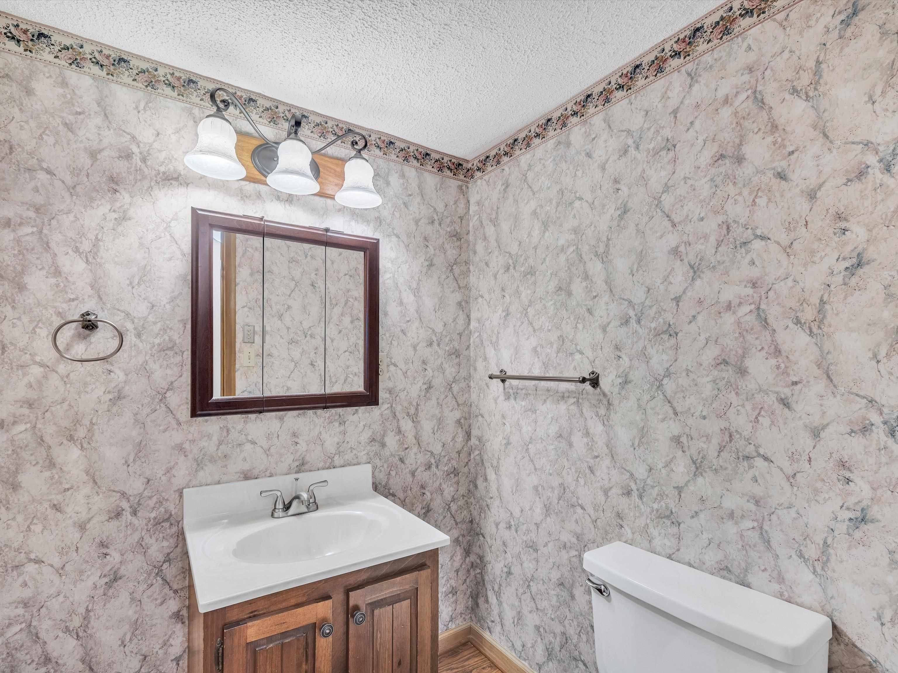 560 Allen Ln, Centertown, Kentucky 42328, 3 Bedrooms Bedrooms, ,2 BathroomsBathrooms,Single Family Residence,For Sale,Allen Ln,89824