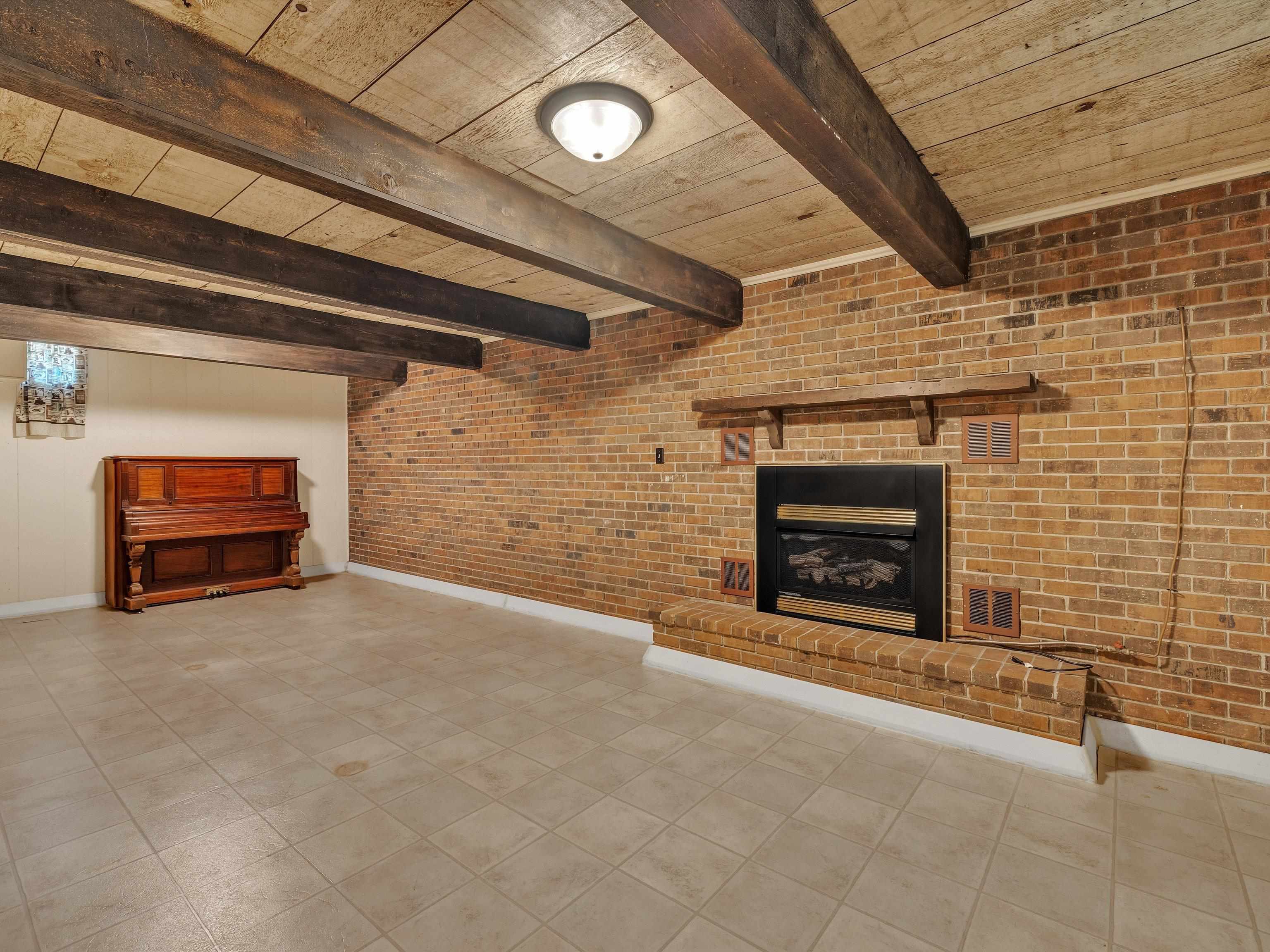 560 Allen Ln, Centertown, Kentucky 42328, 3 Bedrooms Bedrooms, ,2 BathroomsBathrooms,Single Family Residence,For Sale,Allen Ln,89824