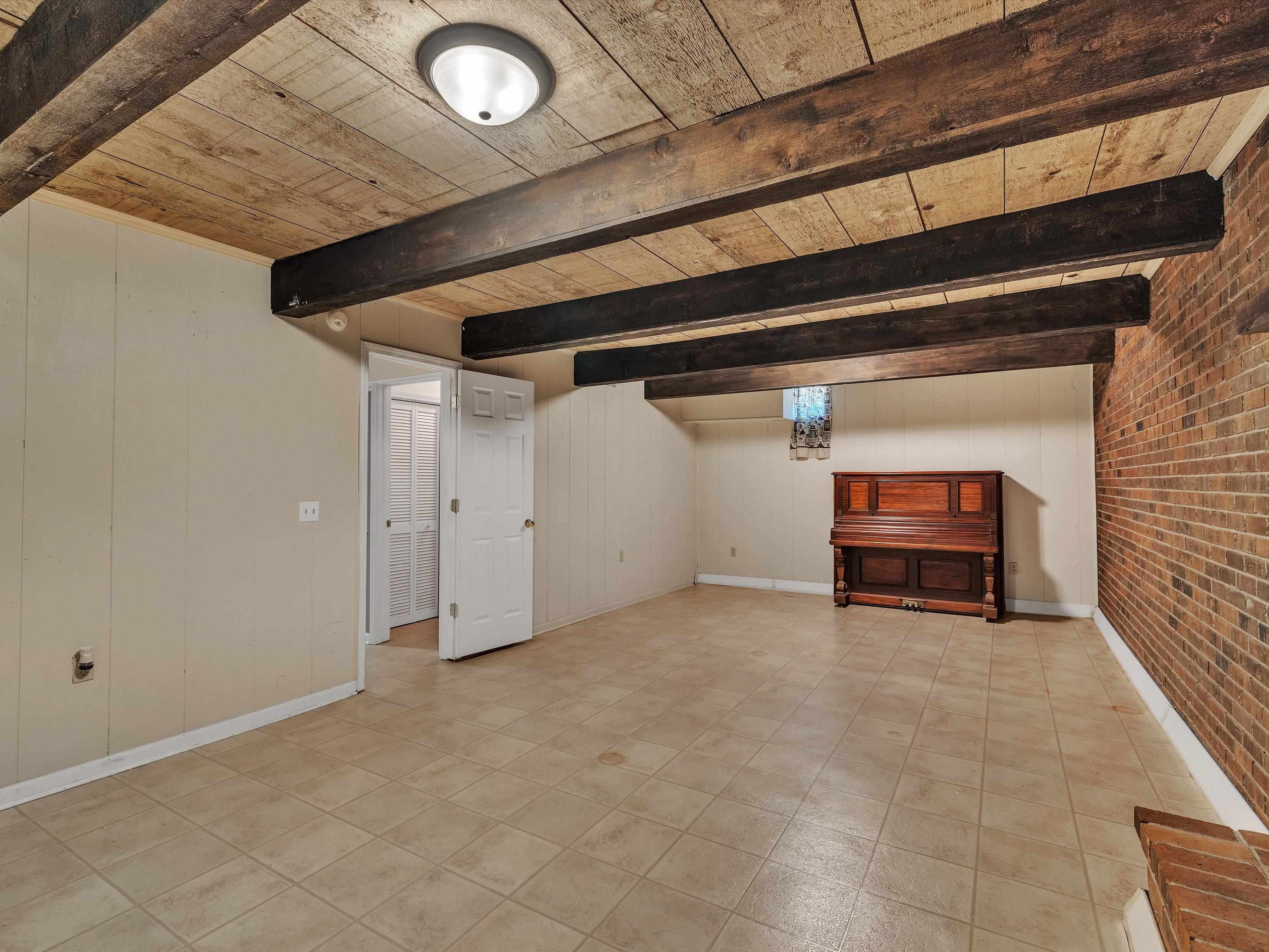 560 Allen Ln, Centertown, Kentucky 42328, 3 Bedrooms Bedrooms, ,2 BathroomsBathrooms,Single Family Residence,For Sale,Allen Ln,89824