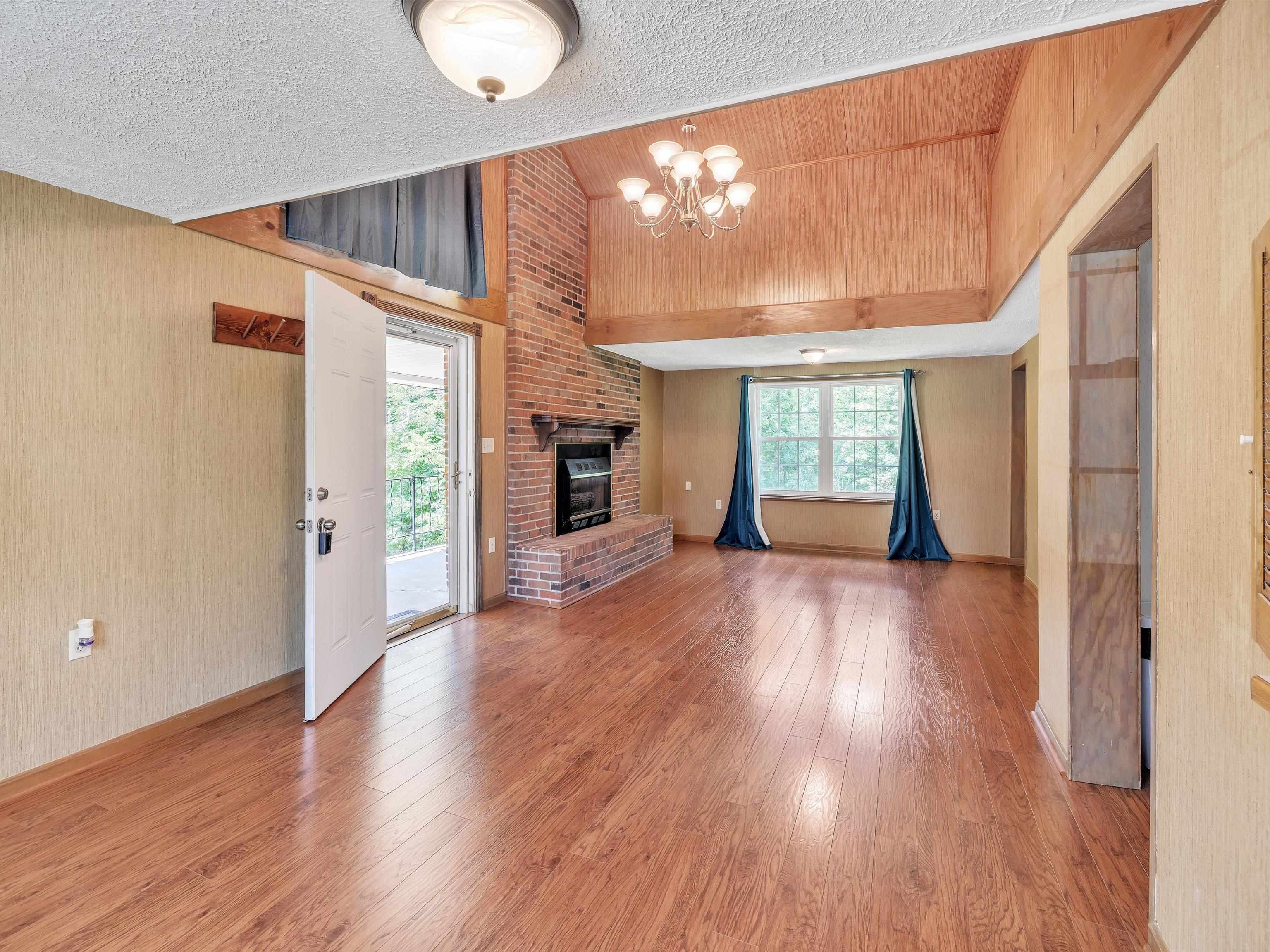 560 Allen Ln, Centertown, Kentucky 42328, 3 Bedrooms Bedrooms, ,2 BathroomsBathrooms,Single Family Residence,For Sale,Allen Ln,89824