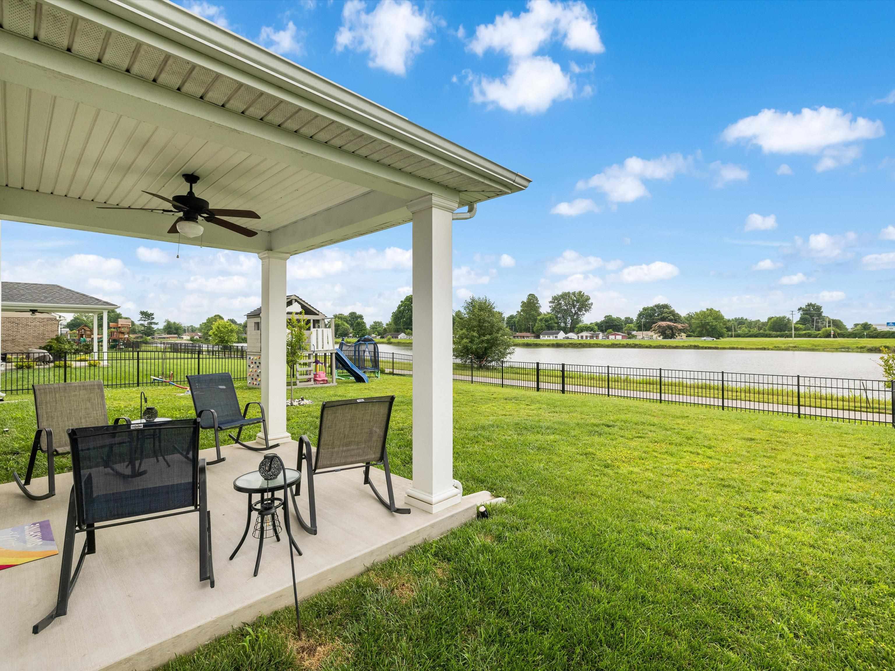 2450 Krauss Ct, Owensboro, Kentucky 42301, 4 Bedrooms Bedrooms, ,2 BathroomsBathrooms,Single Family Residence,For Sale,Krauss Ct,89828