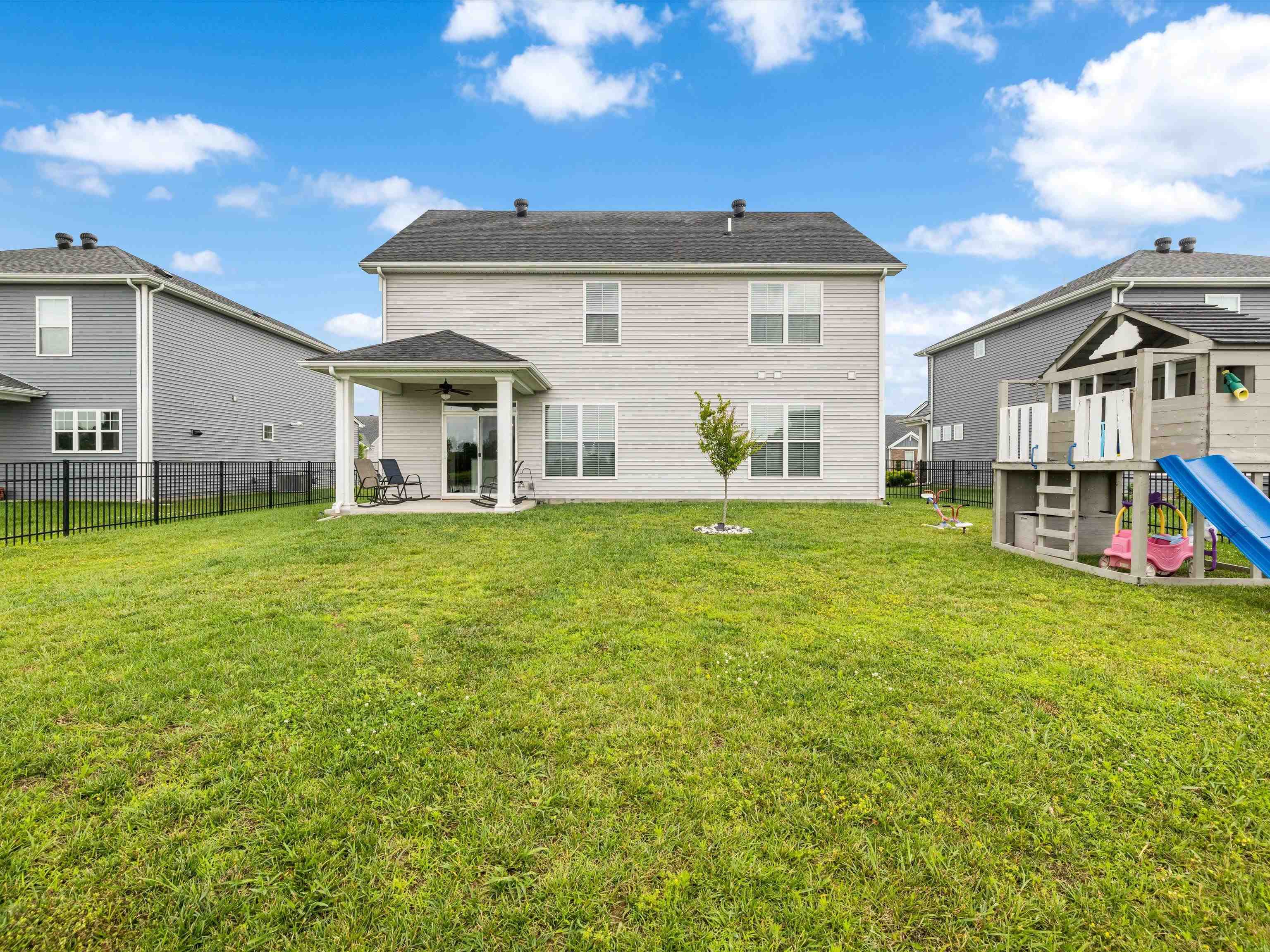 2450 Krauss Ct, Owensboro, Kentucky 42301, 4 Bedrooms Bedrooms, ,2 BathroomsBathrooms,Single Family Residence,For Sale,Krauss Ct,89828