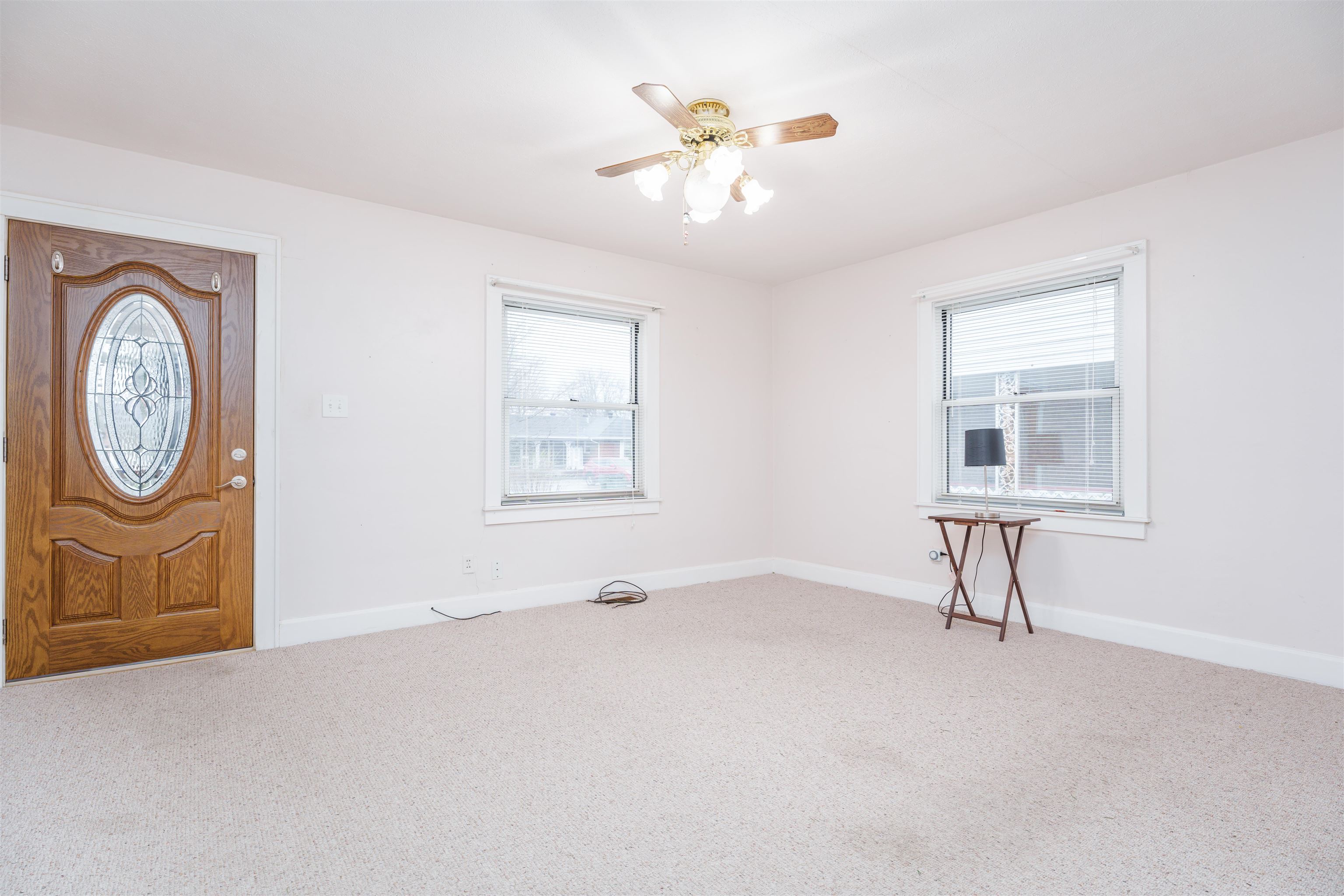 105 Legion Blvd E, Owensboro, Kentucky 42303, 2 Bedrooms Bedrooms, ,1 BathroomBathrooms,Single Family Residence,For Sale,Legion Blvd E,89830