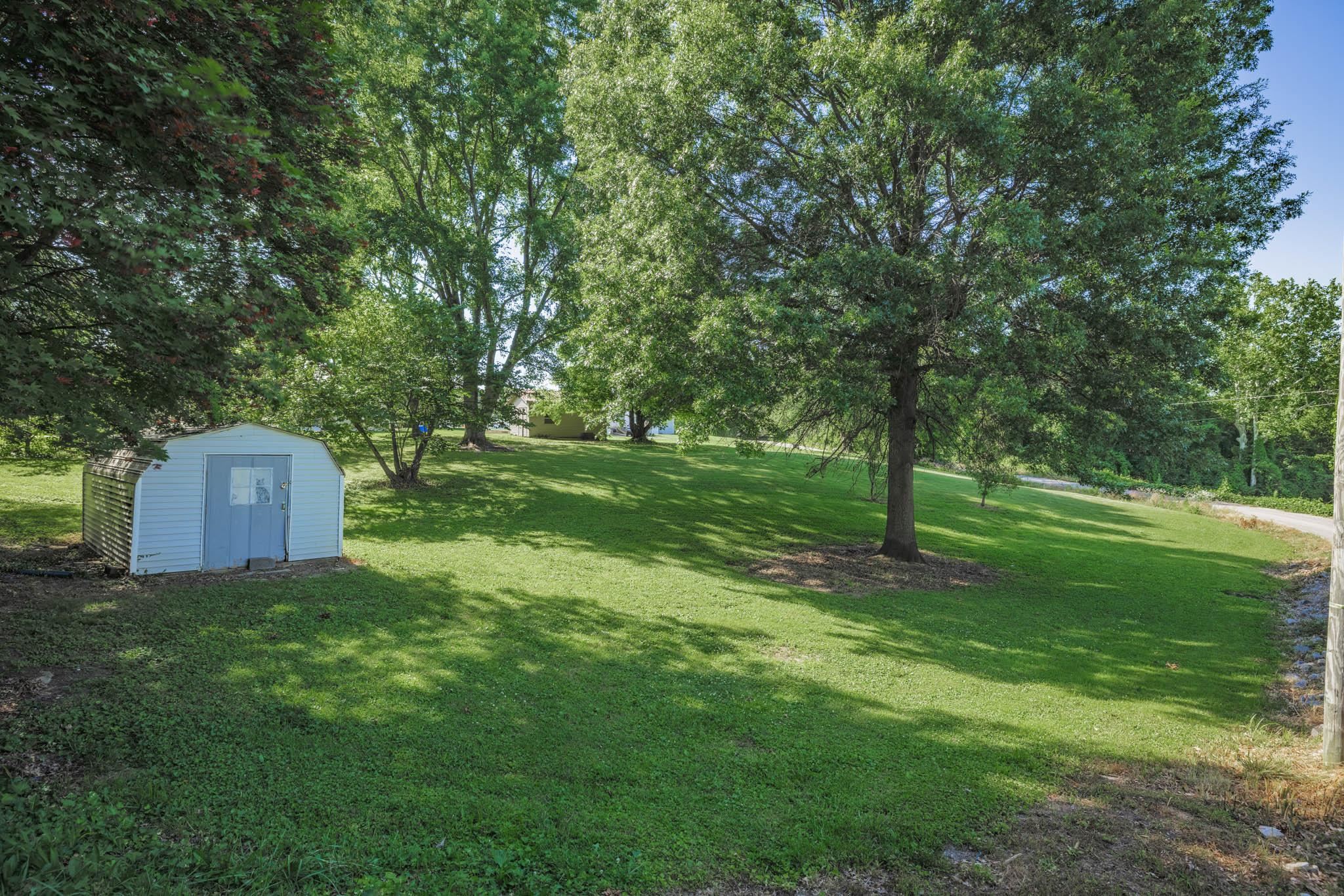 1075 Madison Street, Hawesville, Kentucky 42348, 3 Bedrooms Bedrooms, ,2 BathroomsBathrooms,Single Family Residence,For Sale,Madison Street,89836