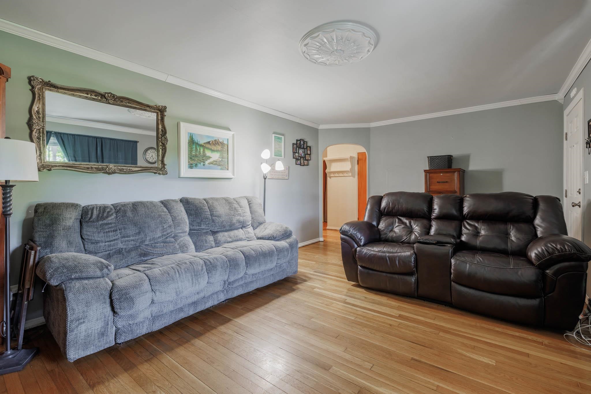 1075 Madison Street, Hawesville, Kentucky 42348, 3 Bedrooms Bedrooms, ,2 BathroomsBathrooms,Single Family Residence,For Sale,Madison Street,89836