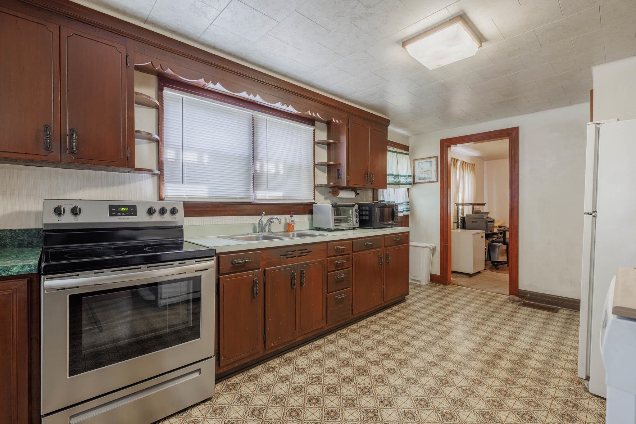 1665 State Route 1389, Hawesville, Kentucky 42348, 3 Bedrooms Bedrooms, ,1 BathroomBathrooms,Single Family Residence,For Sale,State Route 1389,89837