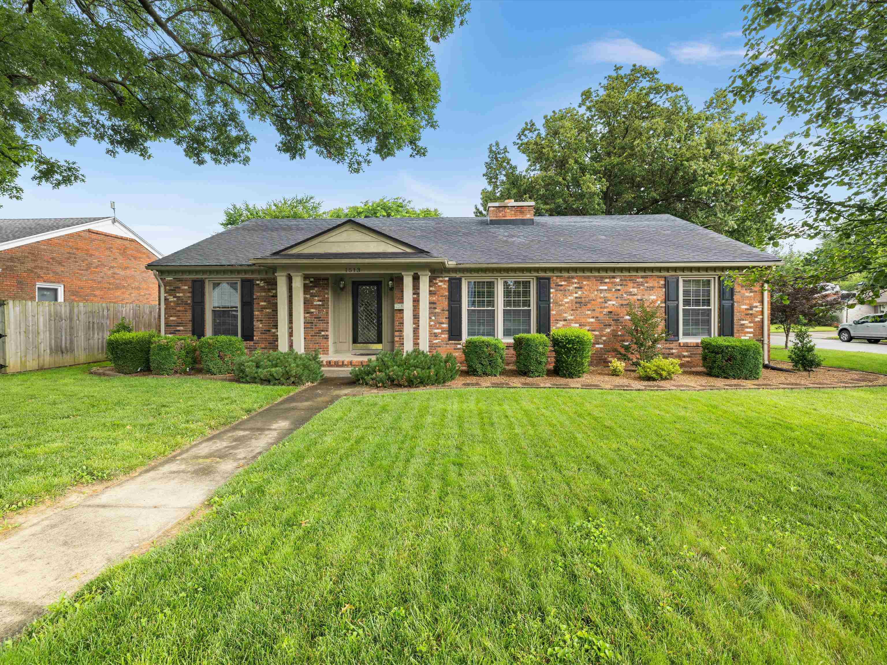 1513 Tamarack Road, Owensboro, Kentucky 42301, 3 Bedrooms Bedrooms, ,2 BathroomsBathrooms,Single Family Residence,For Sale,Tamarack Road,89838