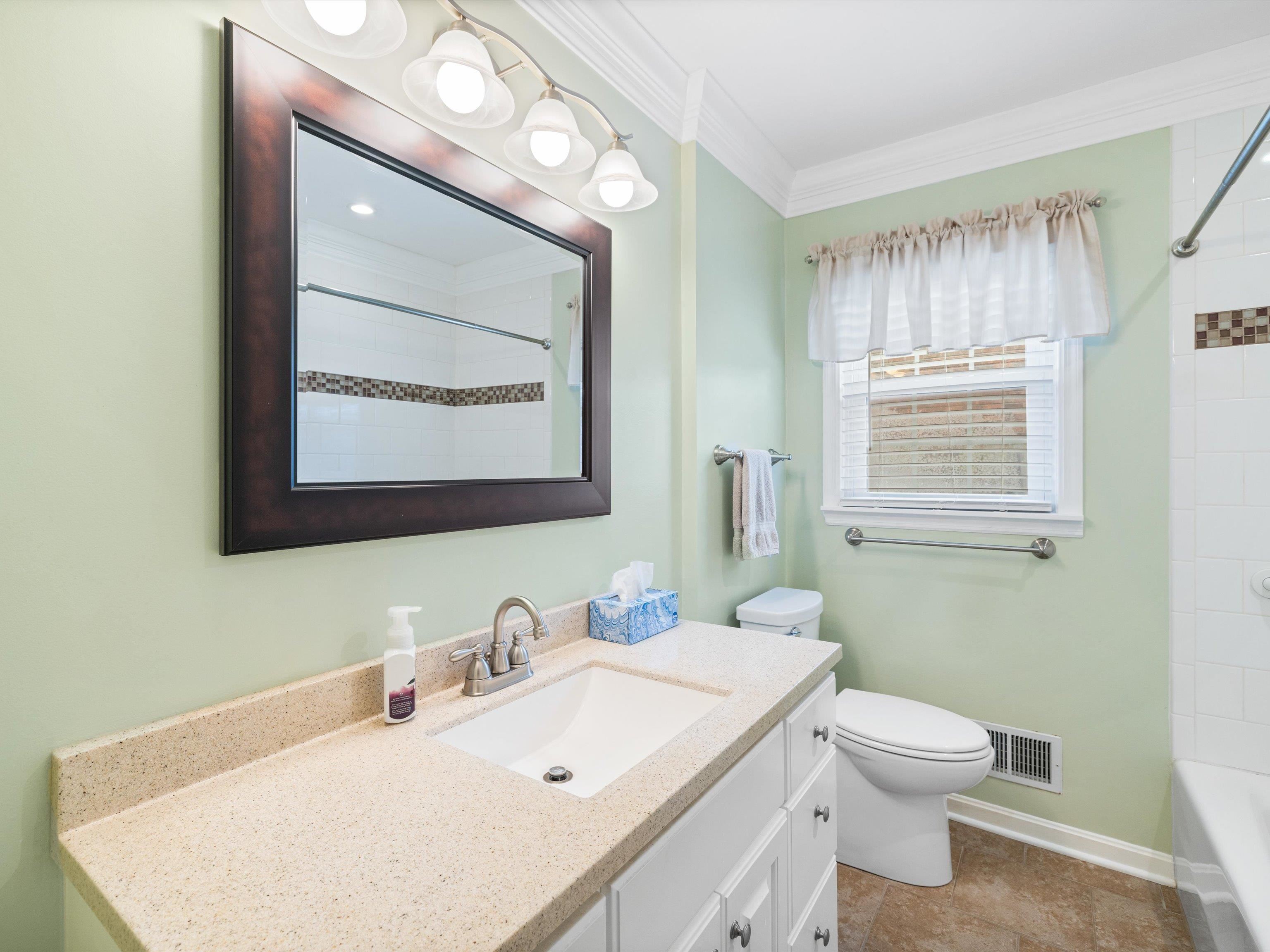 1513 Tamarack Road, Owensboro, Kentucky 42301, 3 Bedrooms Bedrooms, ,2 BathroomsBathrooms,Single Family Residence,For Sale,Tamarack Road,89838
