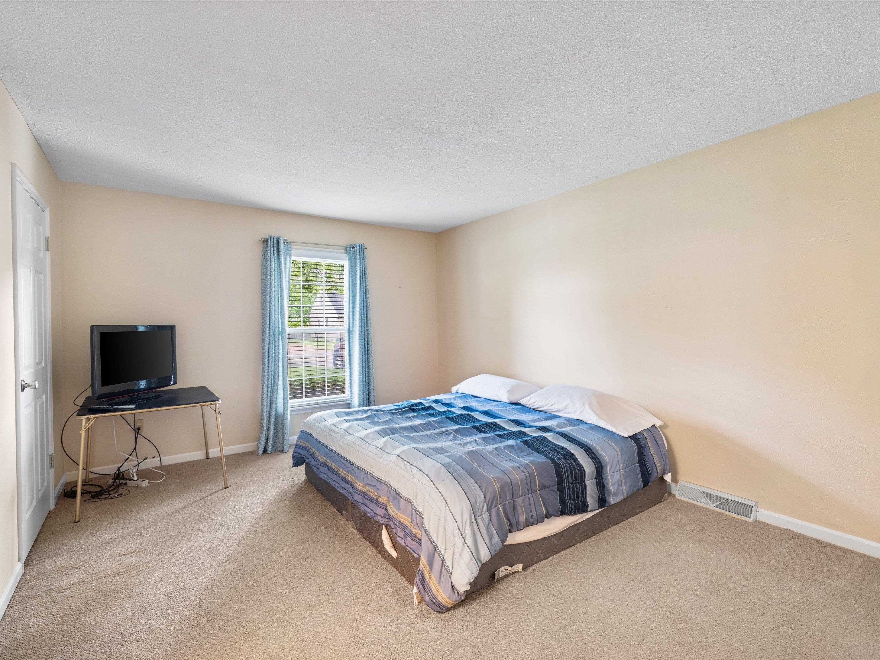 1513 Tamarack Road, Owensboro, Kentucky 42301, 3 Bedrooms Bedrooms, ,2 BathroomsBathrooms,Single Family Residence,For Sale,Tamarack Road,89838