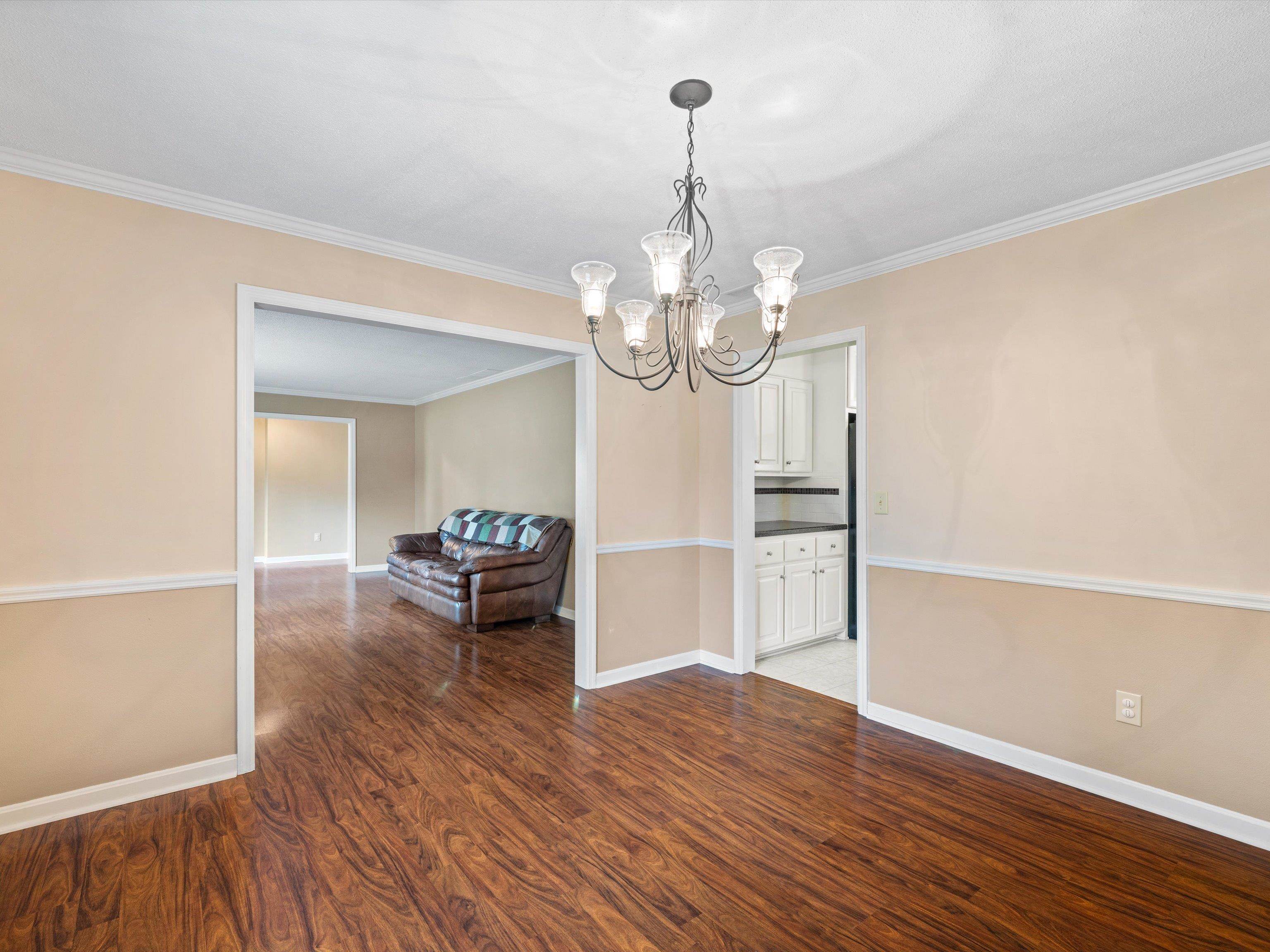1513 Tamarack Road, Owensboro, Kentucky 42301, 3 Bedrooms Bedrooms, ,2 BathroomsBathrooms,Single Family Residence,For Sale,Tamarack Road,89838
