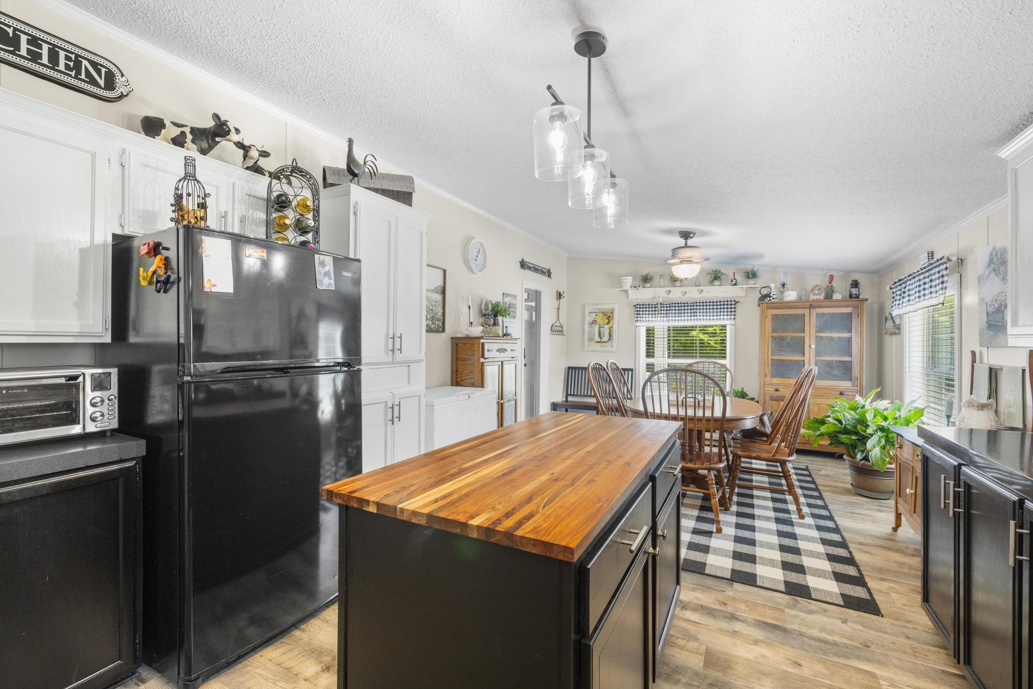 1050 Bates Hollow Road, Reynolds Station, Kentucky 42368, 3 Bedrooms Bedrooms, ,2 BathroomsBathrooms,Manufactured Home,For Sale,Bates Hollow Road,89839