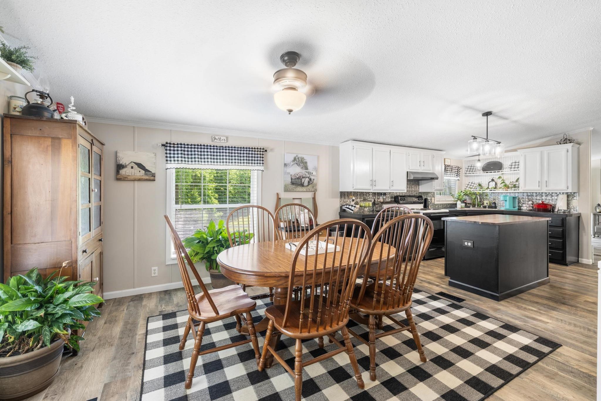1050 Bates Hollow Road, Reynolds Station, Kentucky 42368, 3 Bedrooms Bedrooms, ,2 BathroomsBathrooms,Manufactured Home,For Sale,Bates Hollow Road,89839